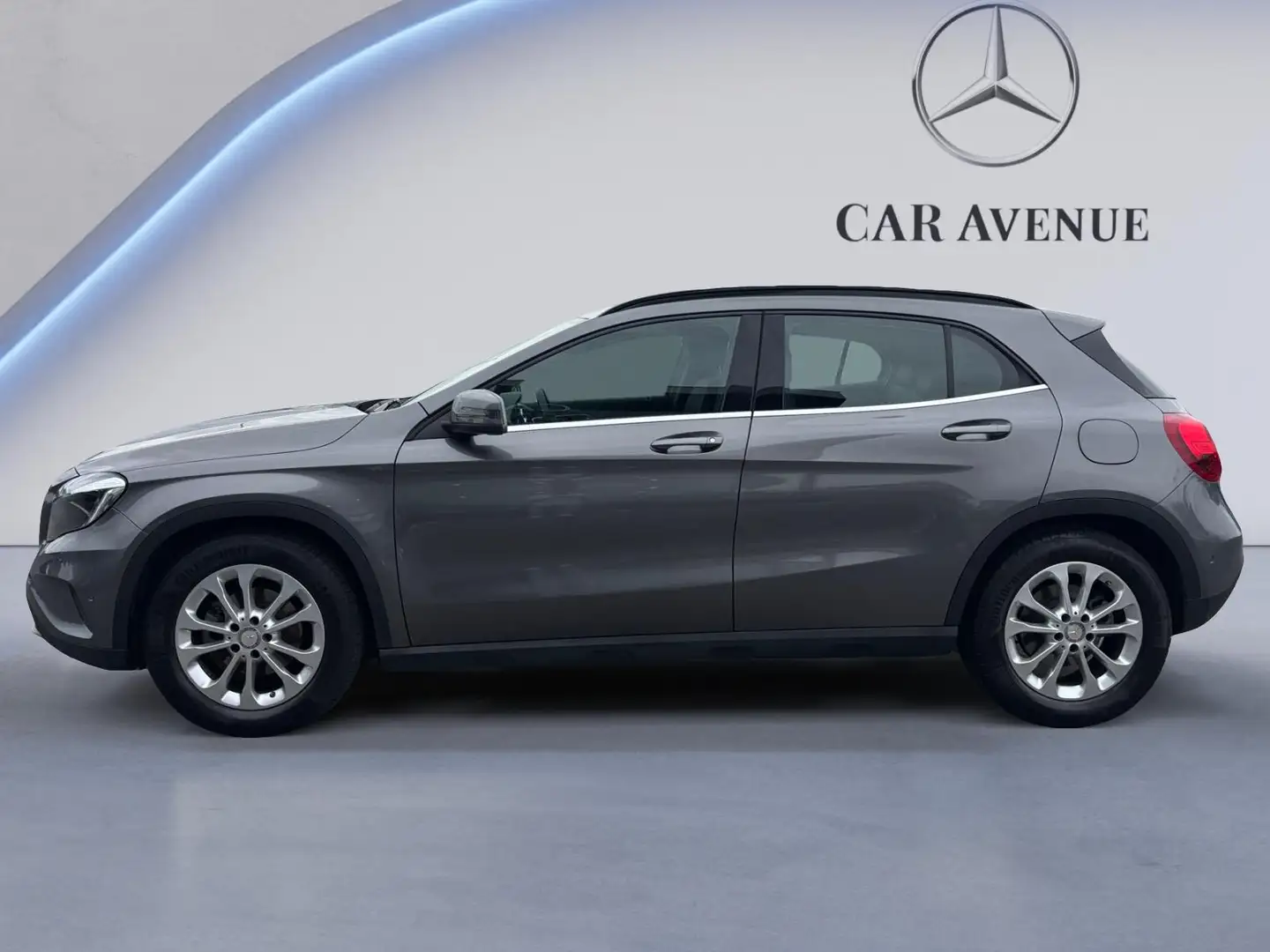 Mercedes-Benz GLA 200 Style Grigio - 2