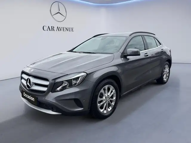 Mercedes-Benz GLA 200 Style