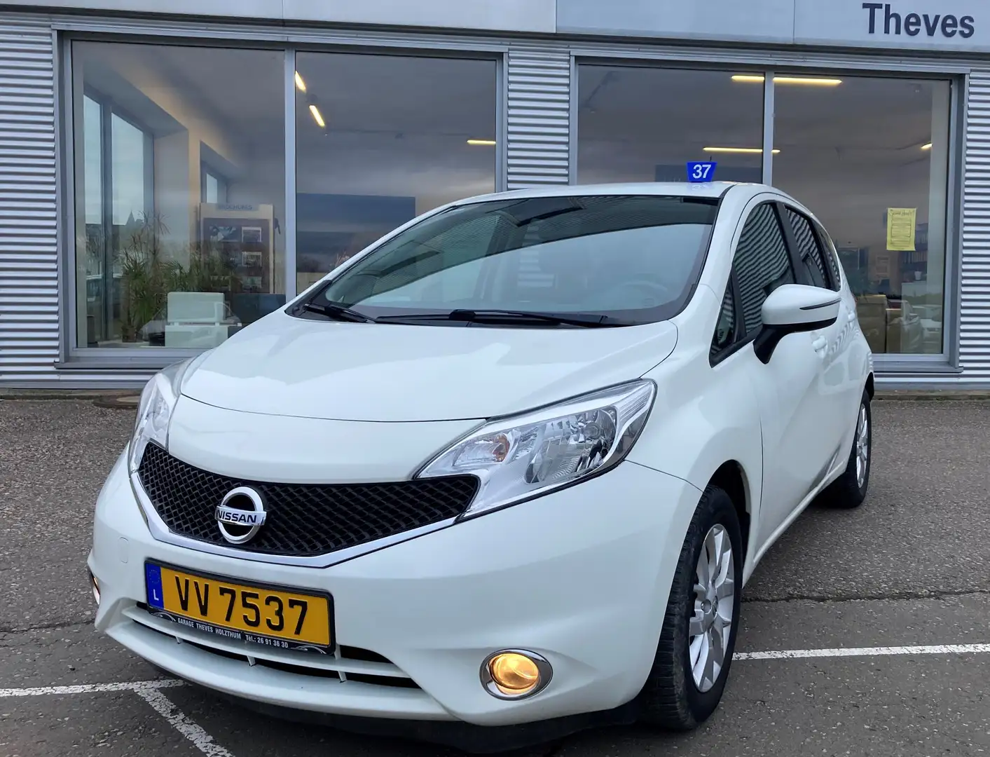 Nissan Note Blanc - 1