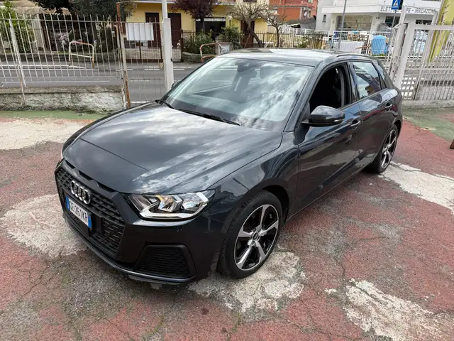 Audi A1 Sportback AUTOM. 1.0 **CRONOLOGIA TAGLIANDI**