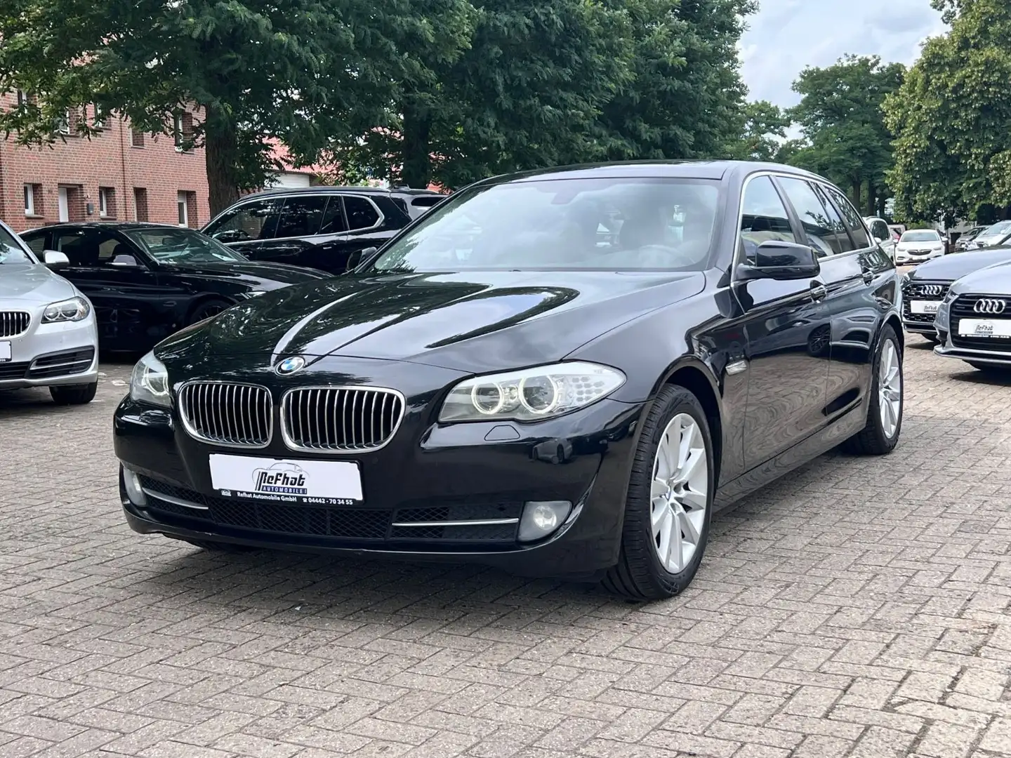 BMW 520 d Baureihe Touring Scheckheft.  Pano. Noir - 2