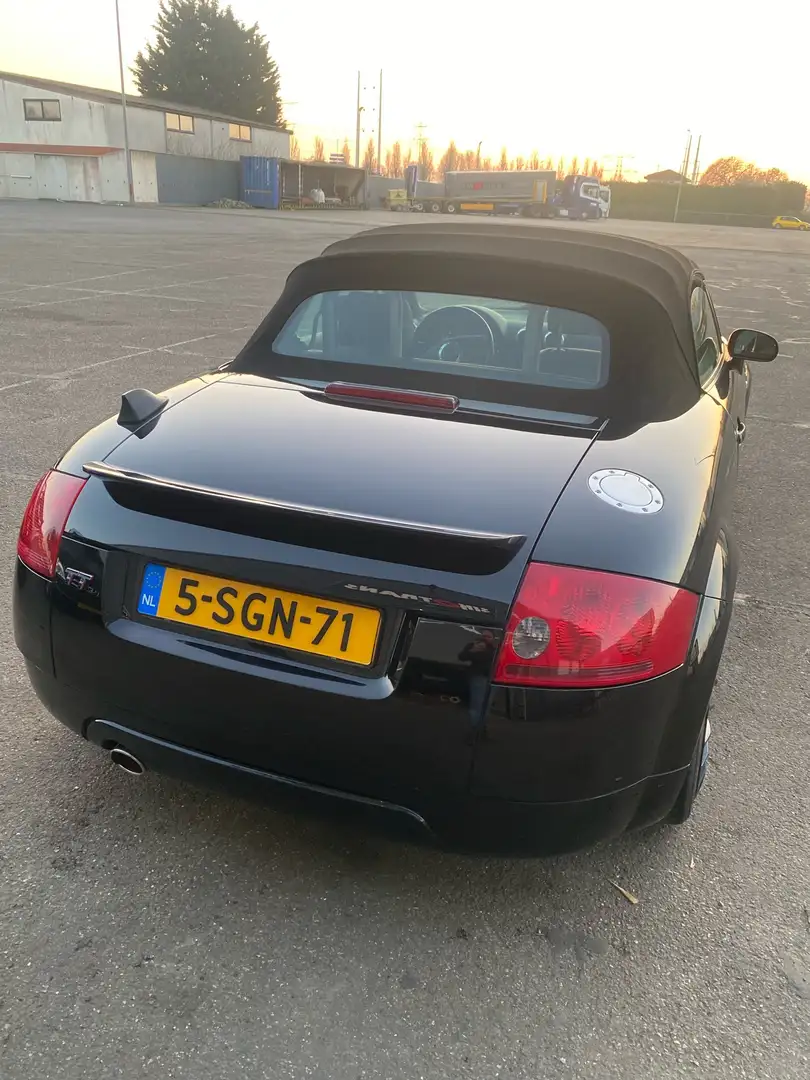 Audi TT 1.8 5V Turbo Zwart - 2