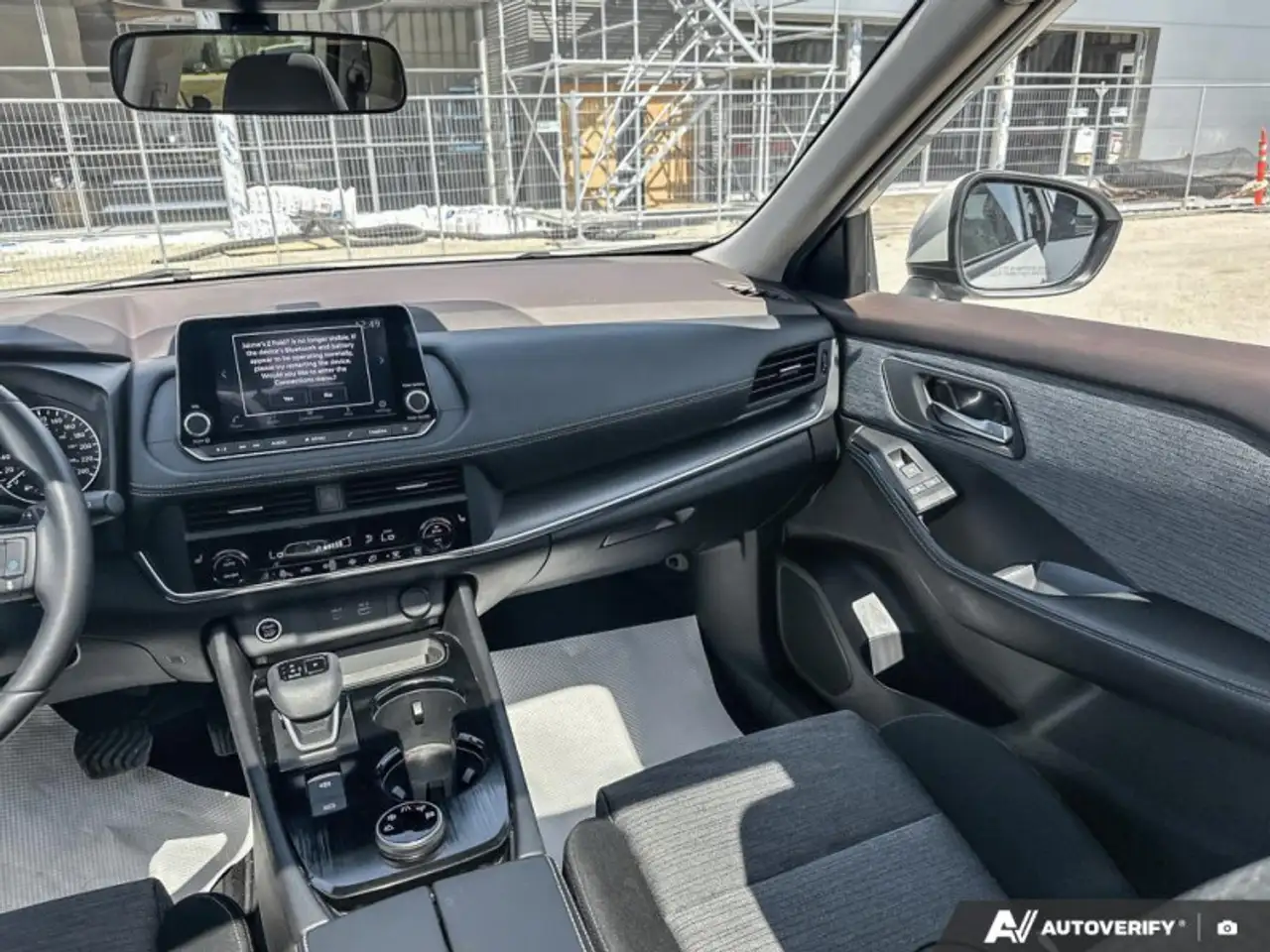 Nissan Rogue снимка Nissan Rogue