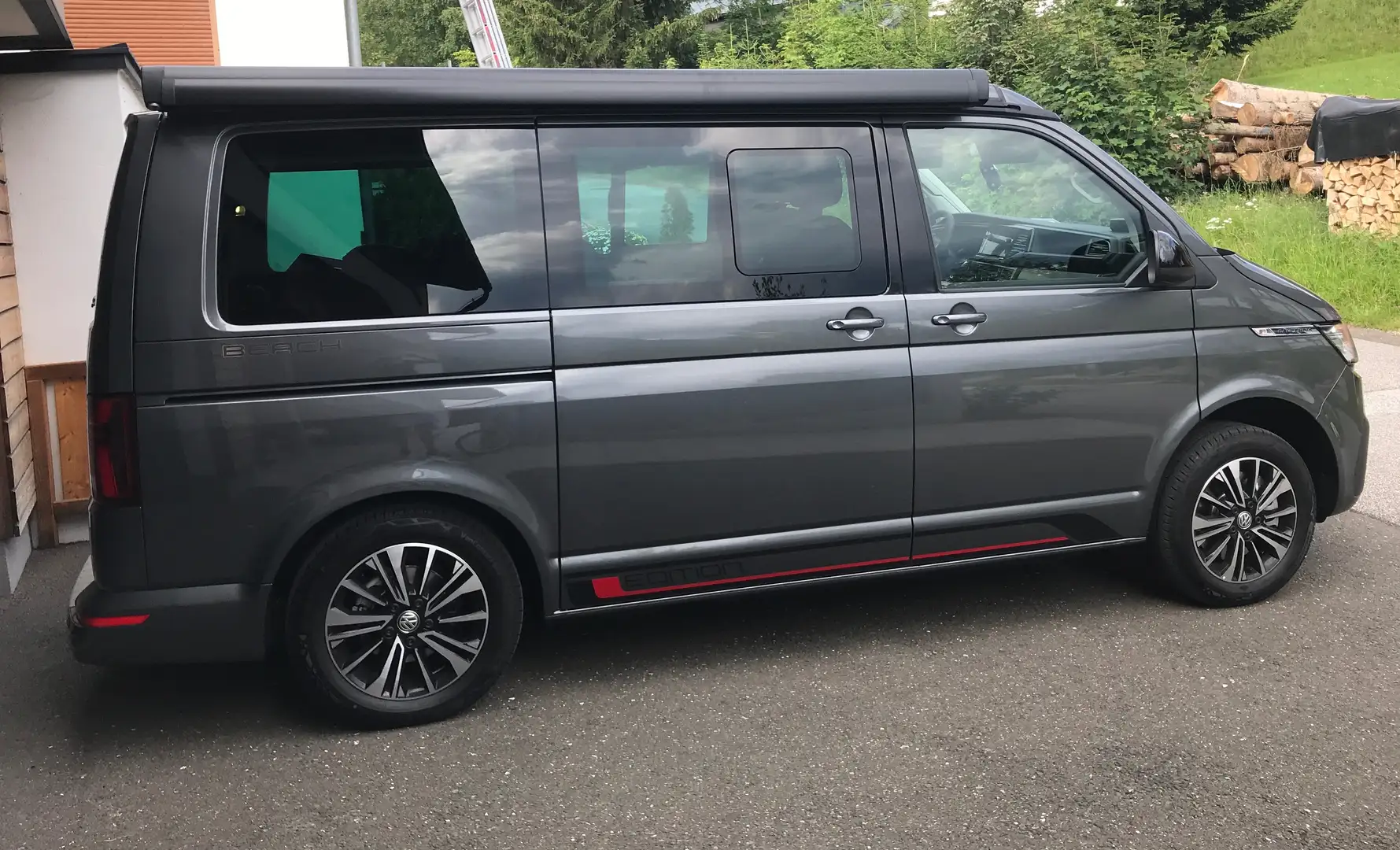 Volkswagen T6 California California Beach Edition Camper 2,0 TDI 4Motion DS Grau - 2