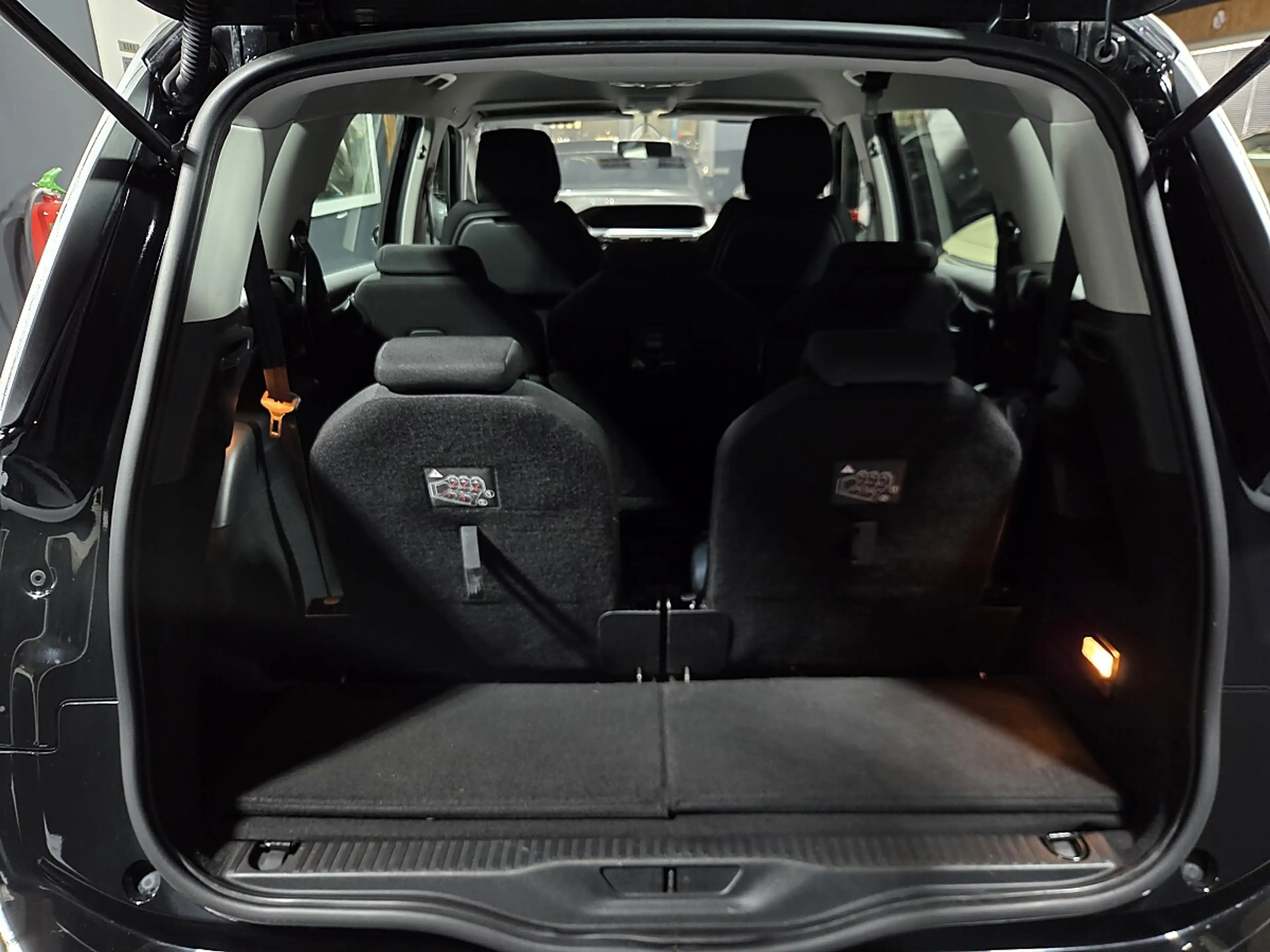 Citroen Grand C4 Picasso * 7 Sitzer - Pickerl bis 07/2027 — photo 10