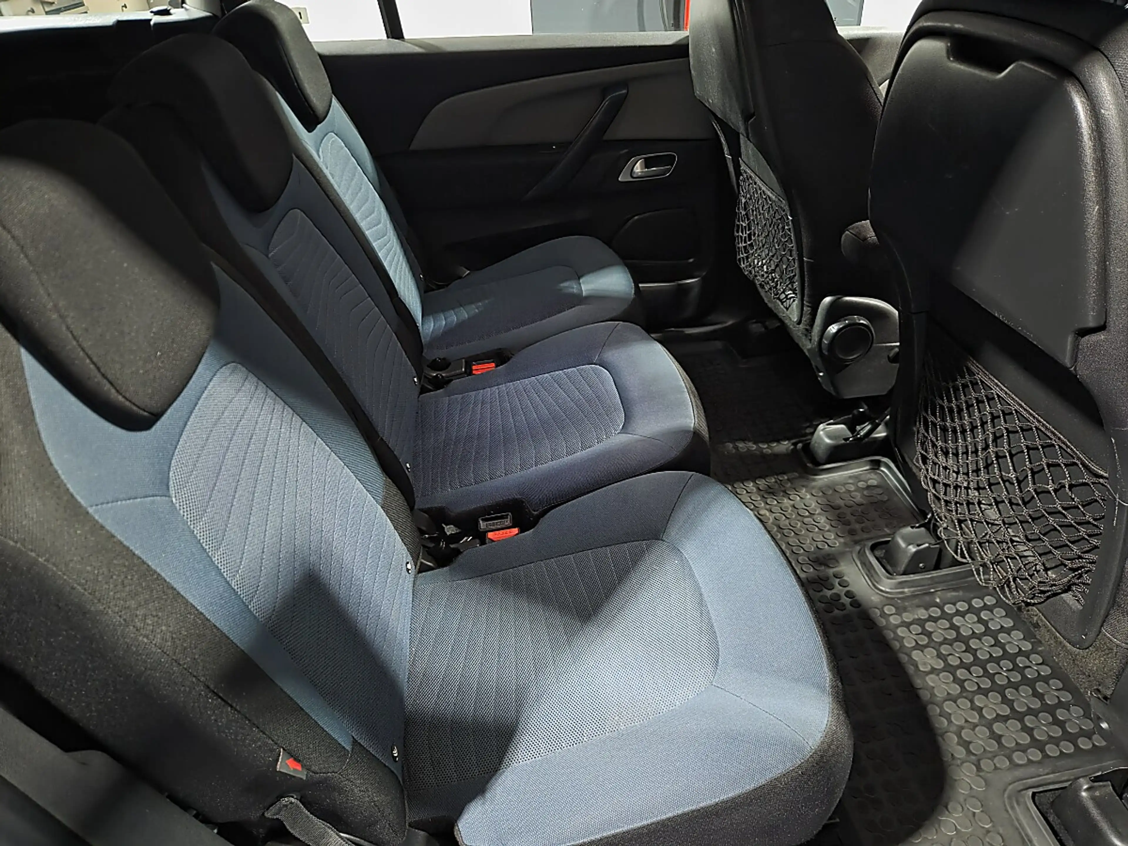 Citroen Grand C4 Picasso * 7 Sitzer - Pickerl bis 07/2027 — photo 9