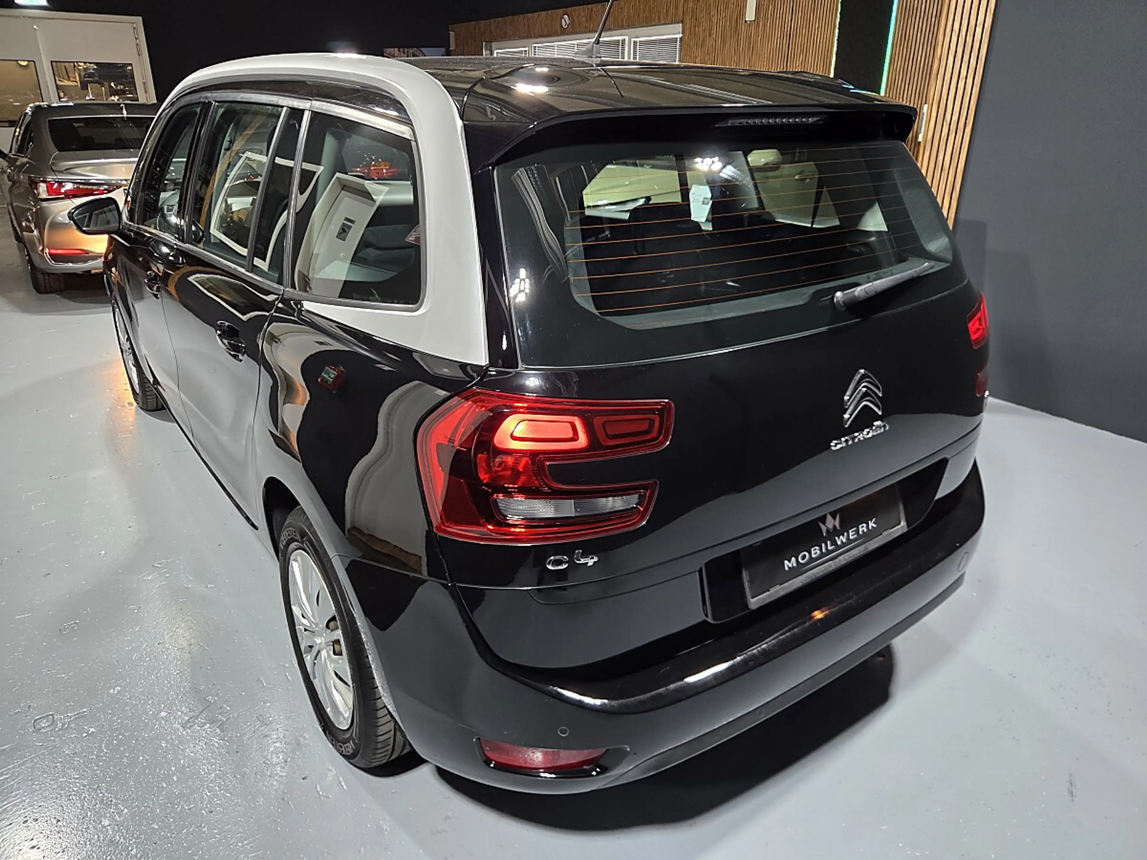 Citroen Grand C4 Picasso * 7 Sitzer - Pickerl bis 07/2027 — photo 12