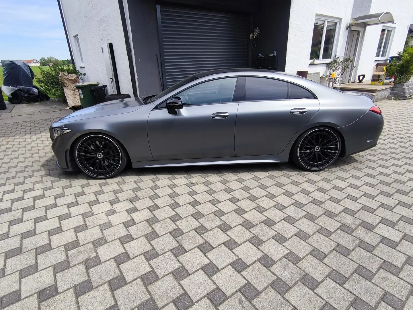 Mercedes-Benz CLS 350 d 4Matic 9G-TRONIC AMG Line - 2