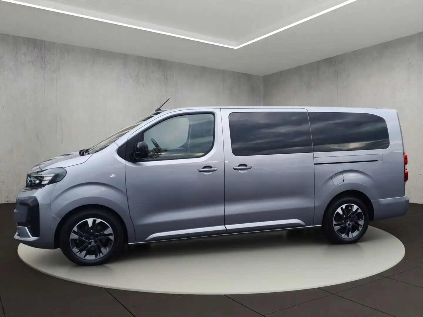 Opel Zafira 2.0 D Edition XL Gris - 2