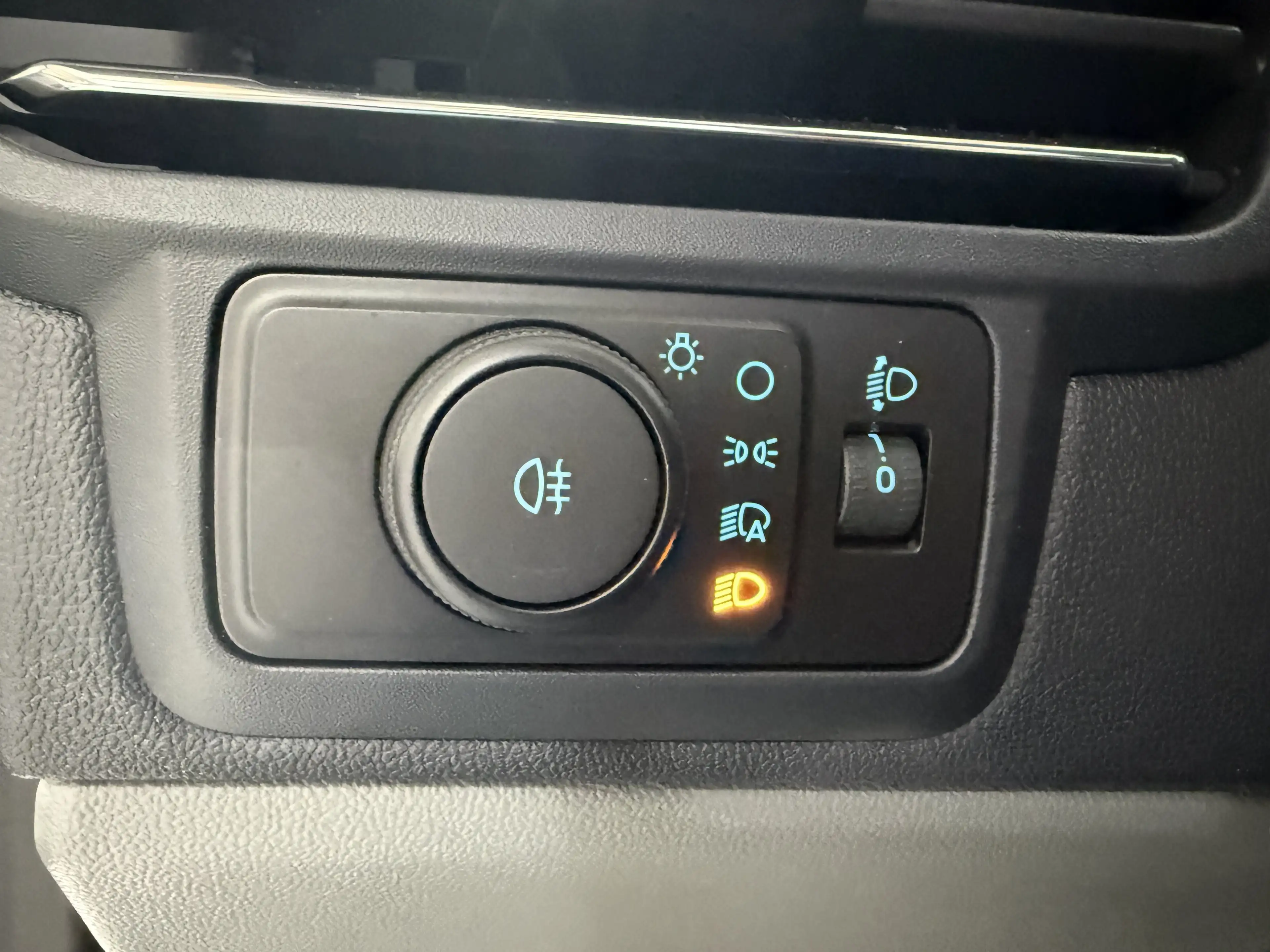 Ford Tourneo Custom Titanium X L2 AWD elek. AHK / B&O / Standheizung — photo 15