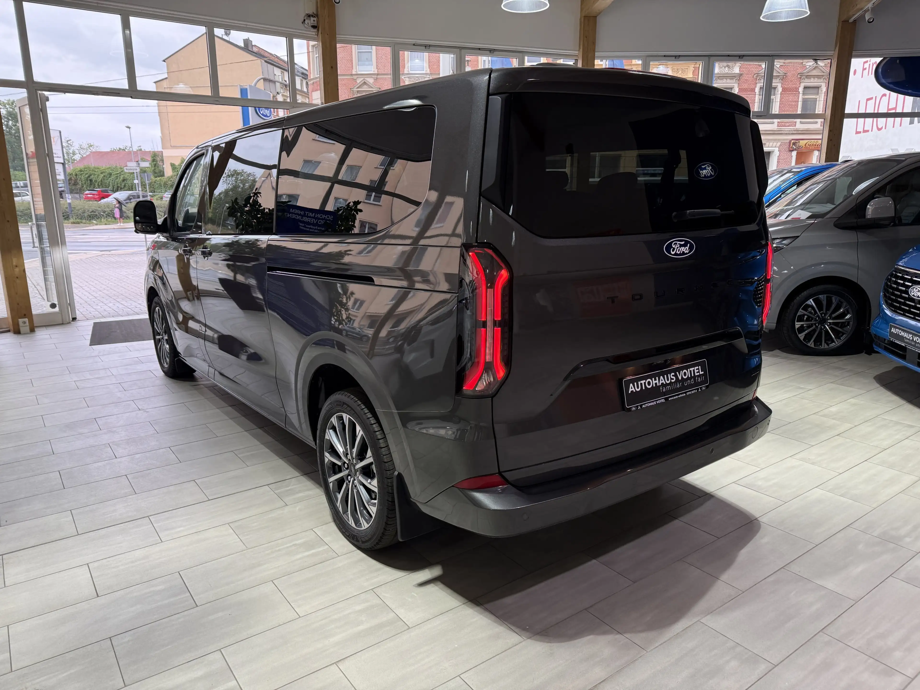 Ford Tourneo Custom Titanium X L2 AWD elek. AHK / B&O / Standheizung — photo 7