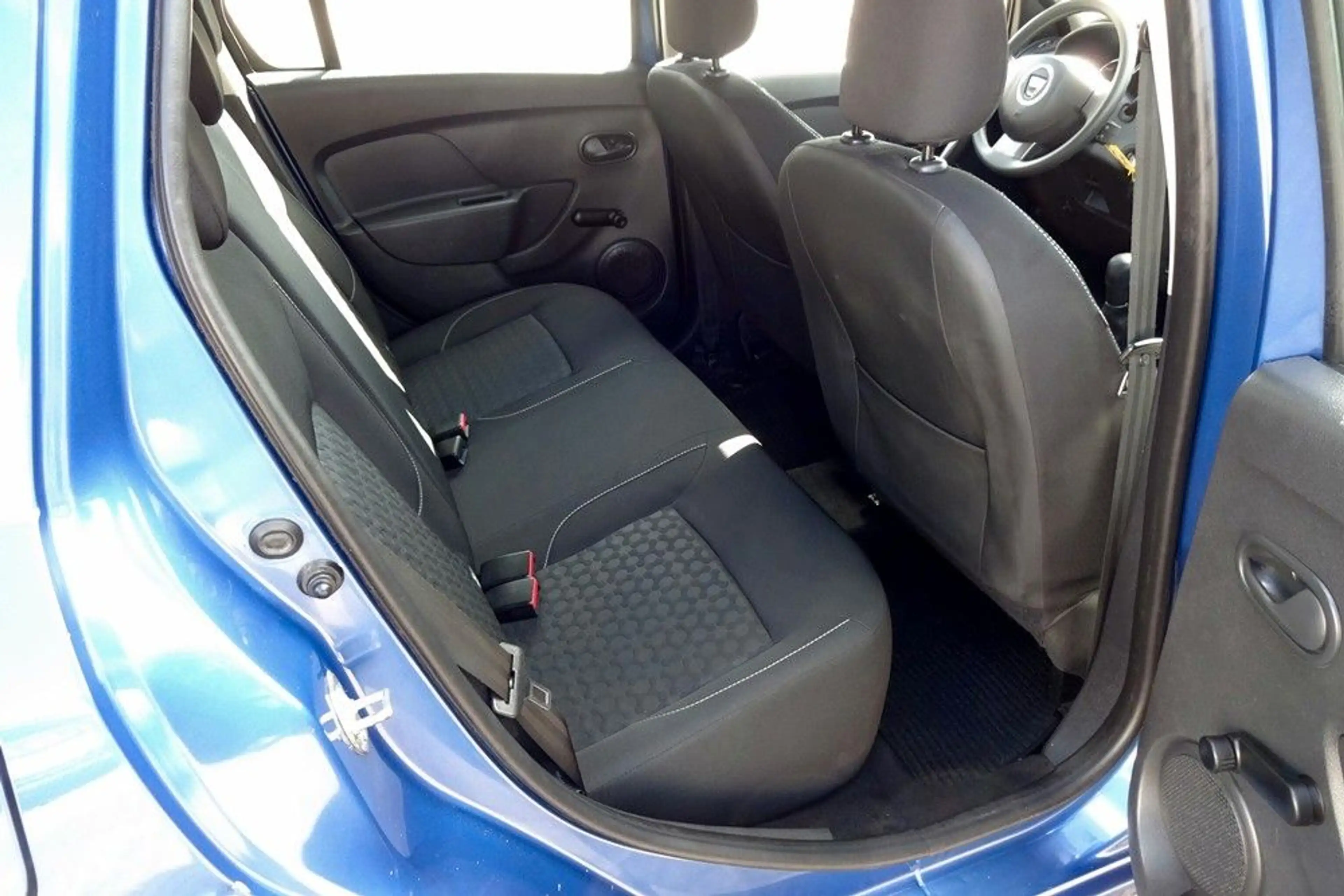 Dacia Logan MCV II Kombi 1.2 Laureate-SOR+WR/KLIMA/PDC — photo 28