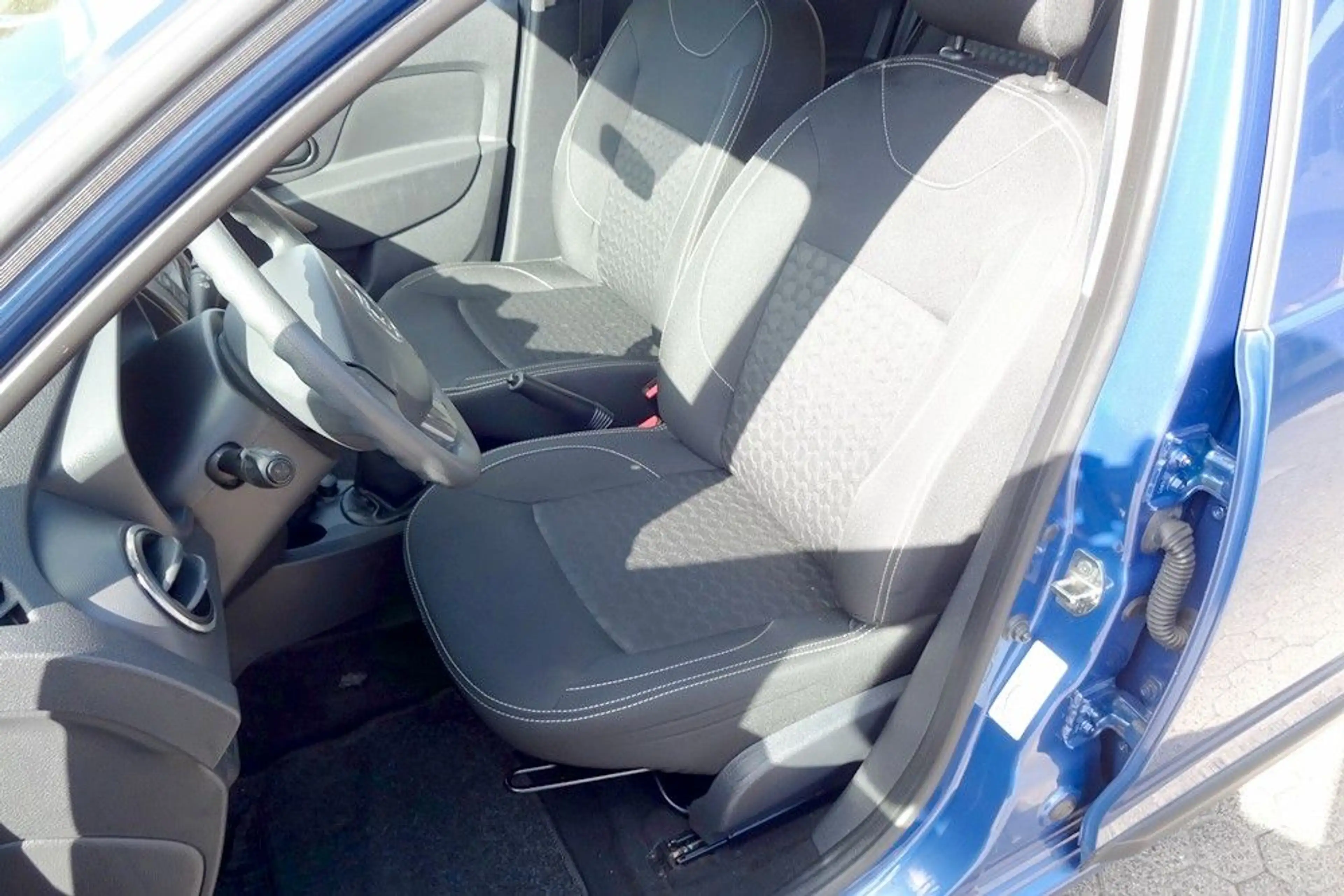Dacia Logan MCV II Kombi 1.2 Laureate-SOR+WR/KLIMA/PDC — photo 25