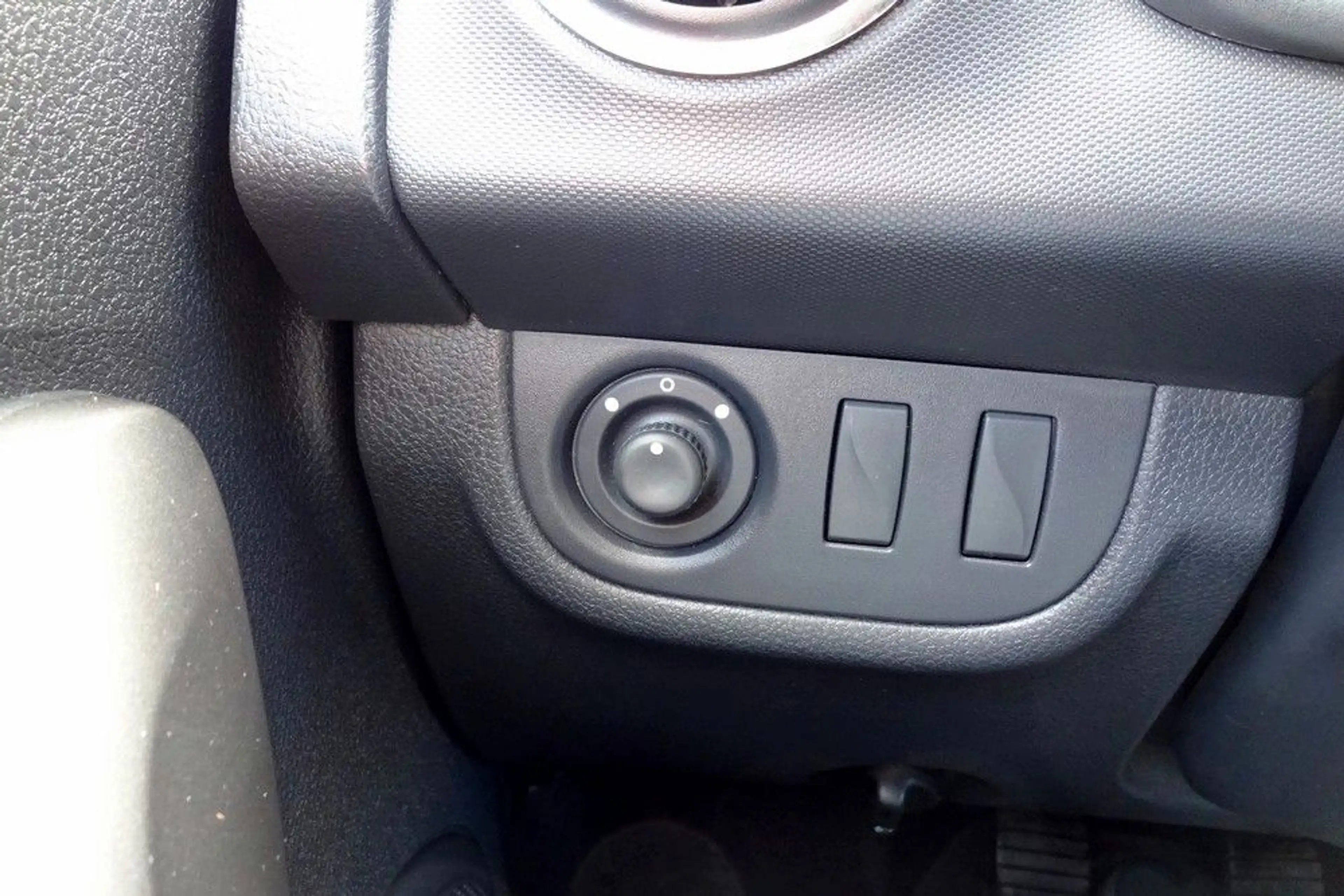 Dacia Logan MCV II Kombi 1.2 Laureate-SOR+WR/KLIMA/PDC — photo 34