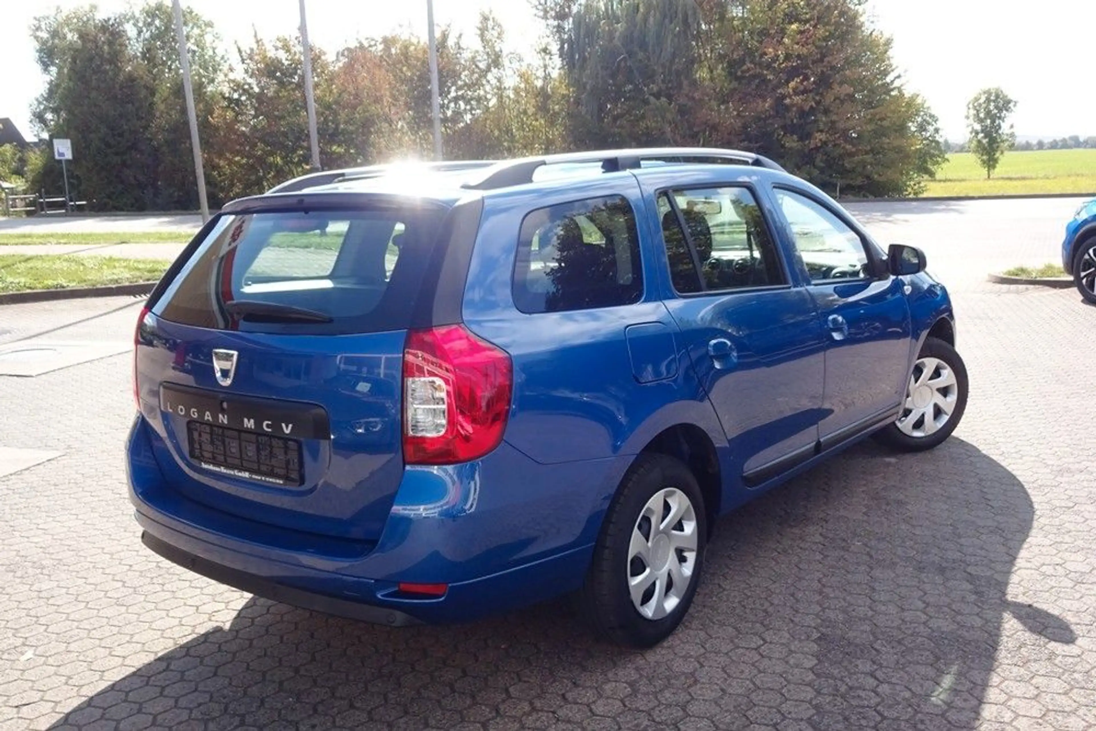 Dacia Logan MCV II Kombi 1.2 Laureate-SOR+WR/KLIMA/PDC — photo 6