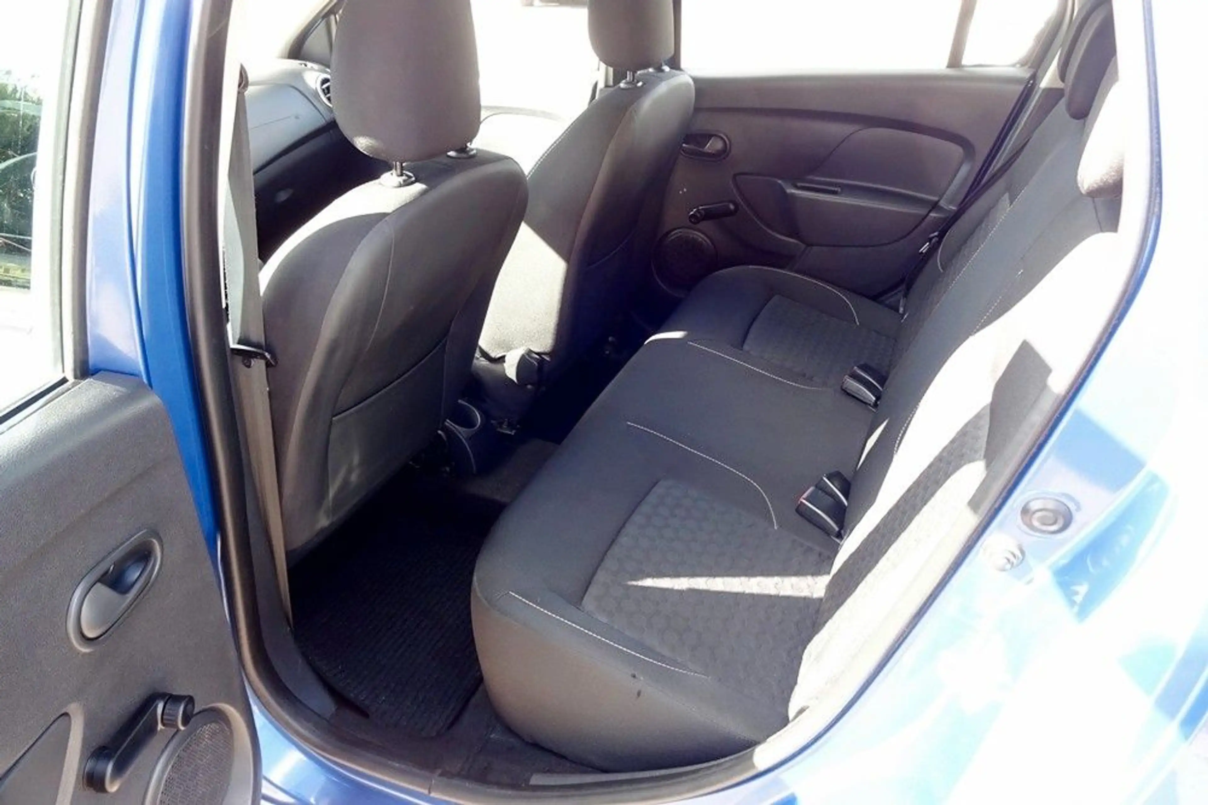 Dacia Logan MCV II Kombi 1.2 Laureate-SOR+WR/KLIMA/PDC — photo 27