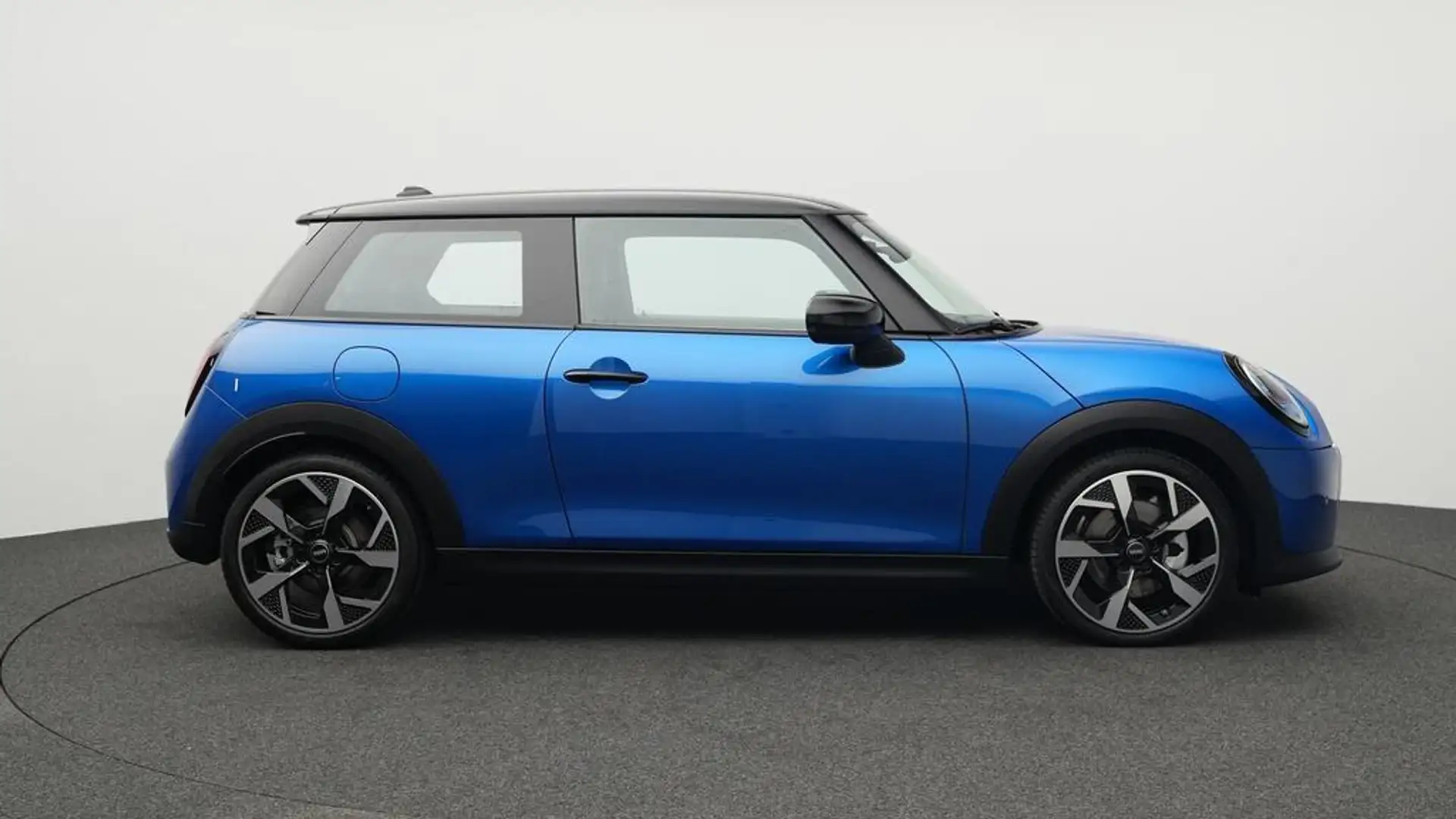 MINI Cooper C Favoured Trim Blau - 2