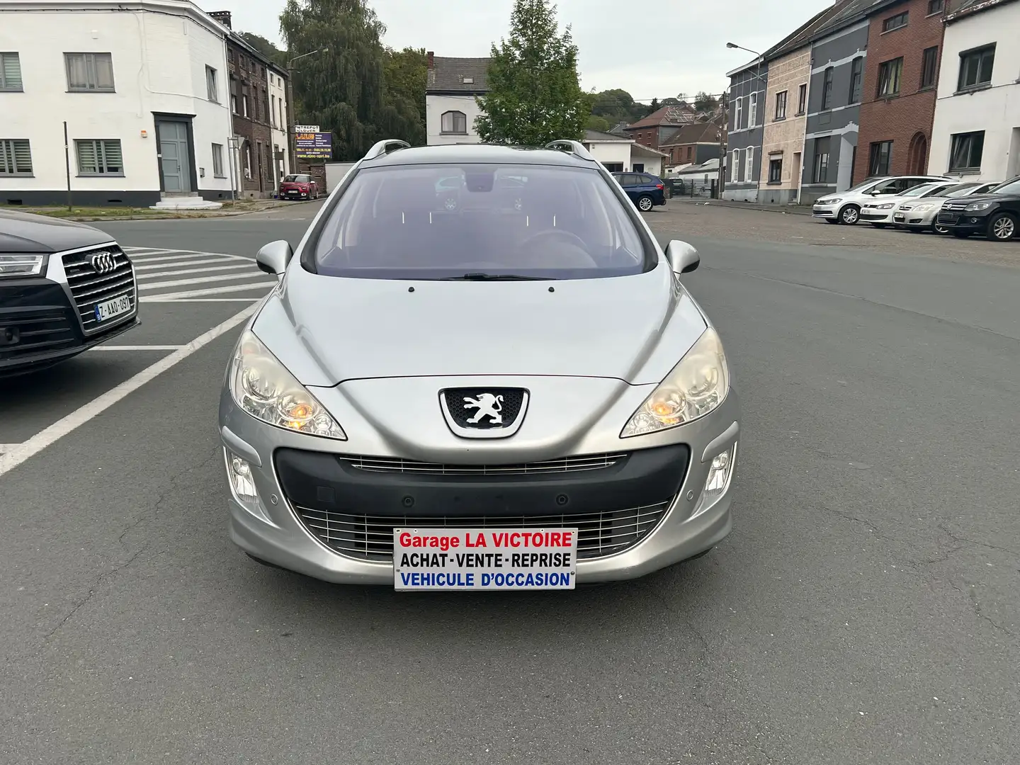 Peugeot 308 308 SW 1.6 HDi prêt à immatriculer c.t ok Argent - 2
