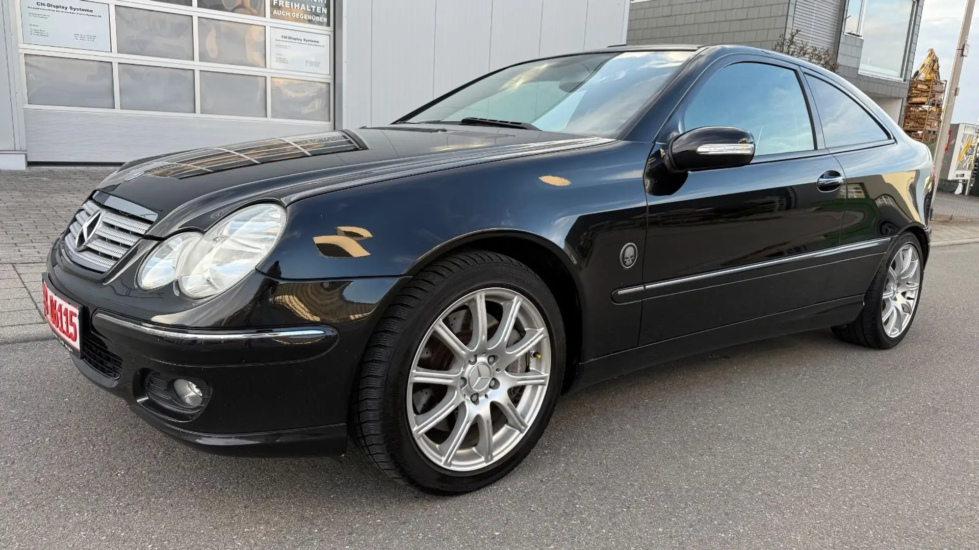 Mercedes-Benz C 350 V6 AUTOMATIK TÜV,VOLLLEDER,NAVI,PANO,AHK Zwart - 1