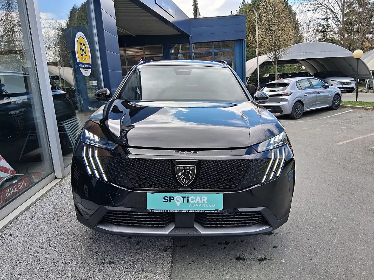 Peugeot 5008 GT mHEV 145 e-DCS6 Aut. Schwarz - 2