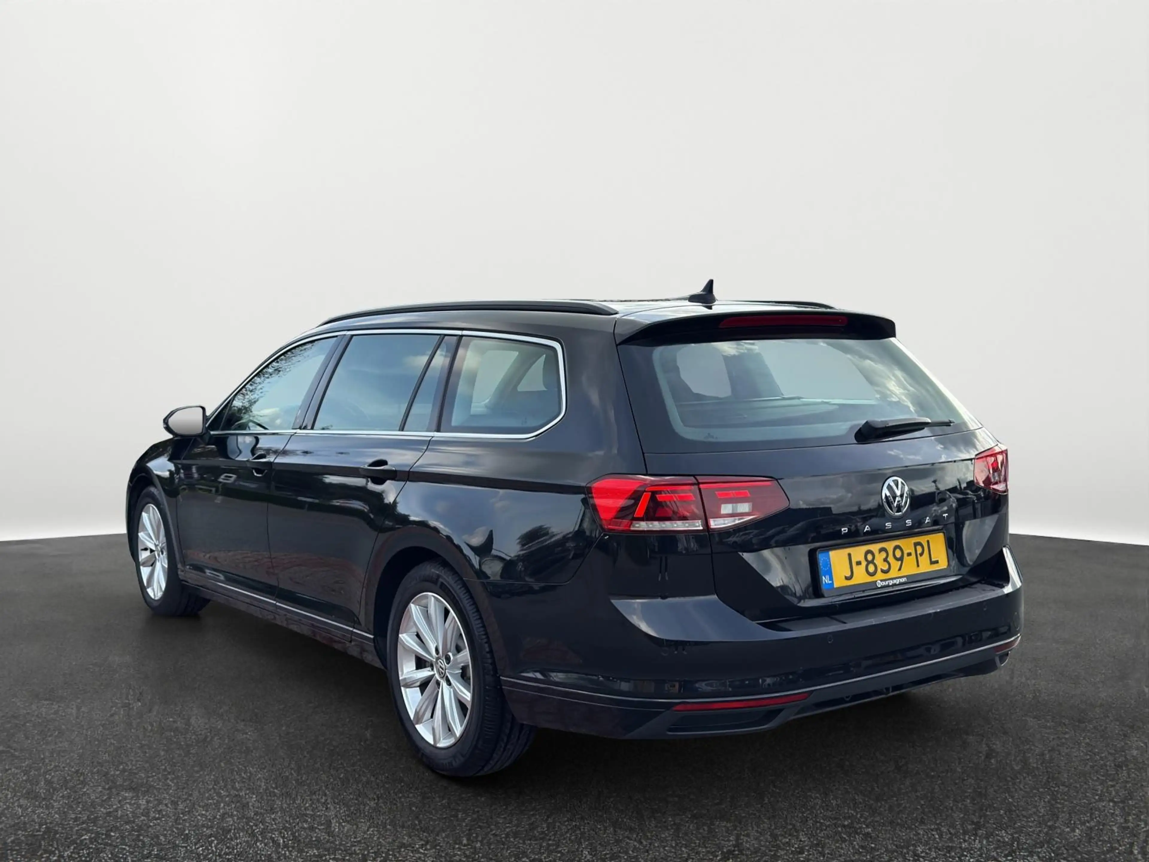 Volkswagen Passat Variant 1.5 TSI Comfort Business | Trekhaak | Automaat | A — photo 2