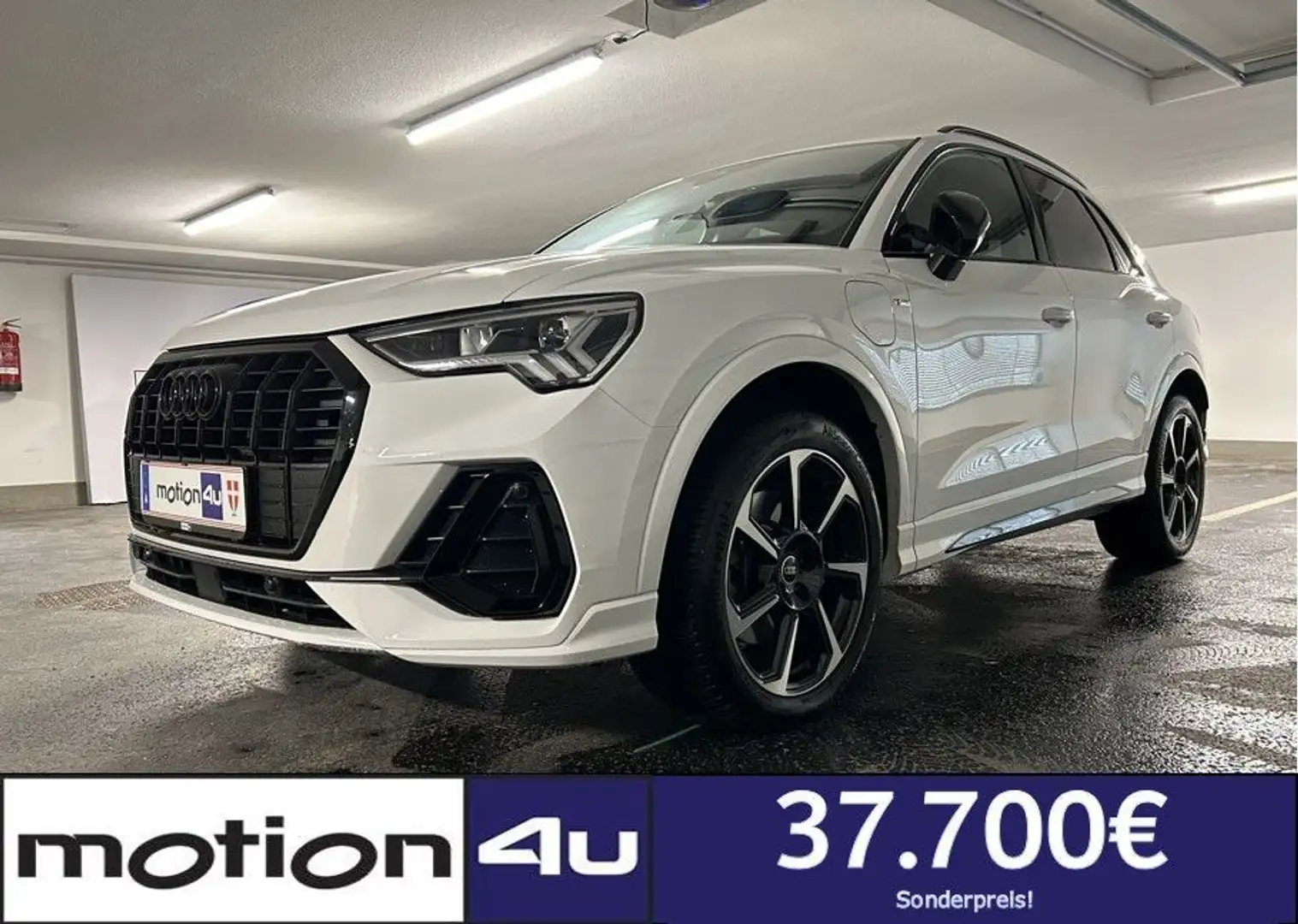 Audi Q3 45 TFSIe S-LINE PHEV AHK RFK KEYLESS SHZ NAVI Vol Weiß - 1