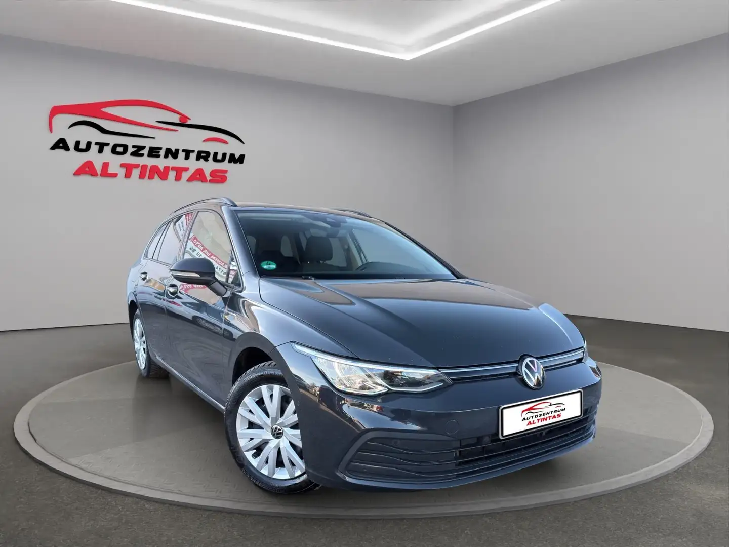 Volkswagen Golf VIII Variant Life*DSG*VIRTUAL*NAVI*LED*AHK* Grau - 2