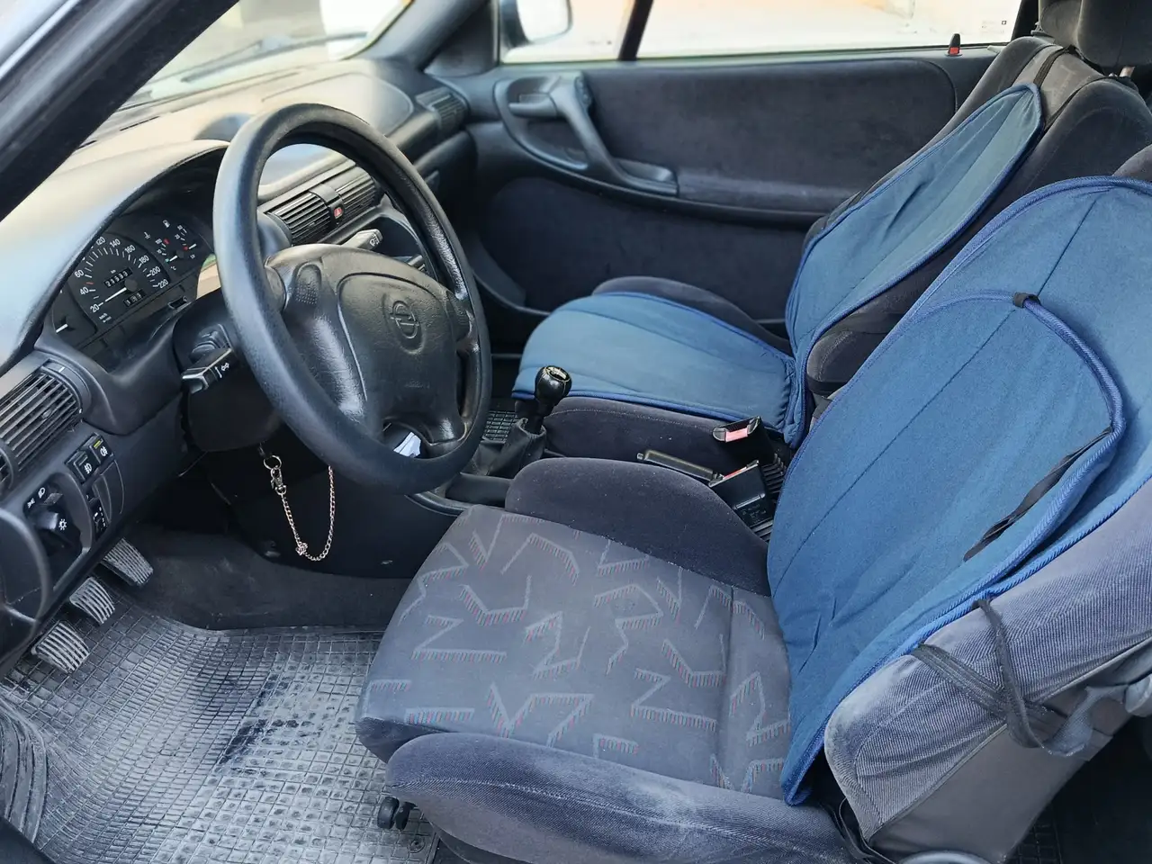 Opel Astra Cabrio 1.4 16v 90cv, foto 6