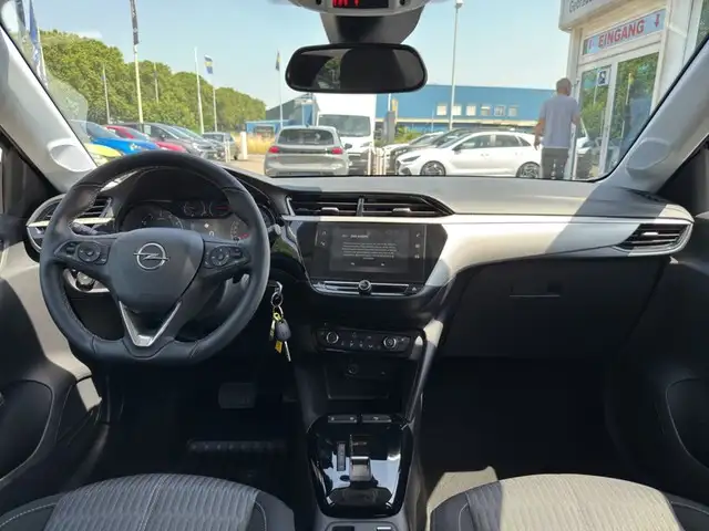 Opel Corsa view 11