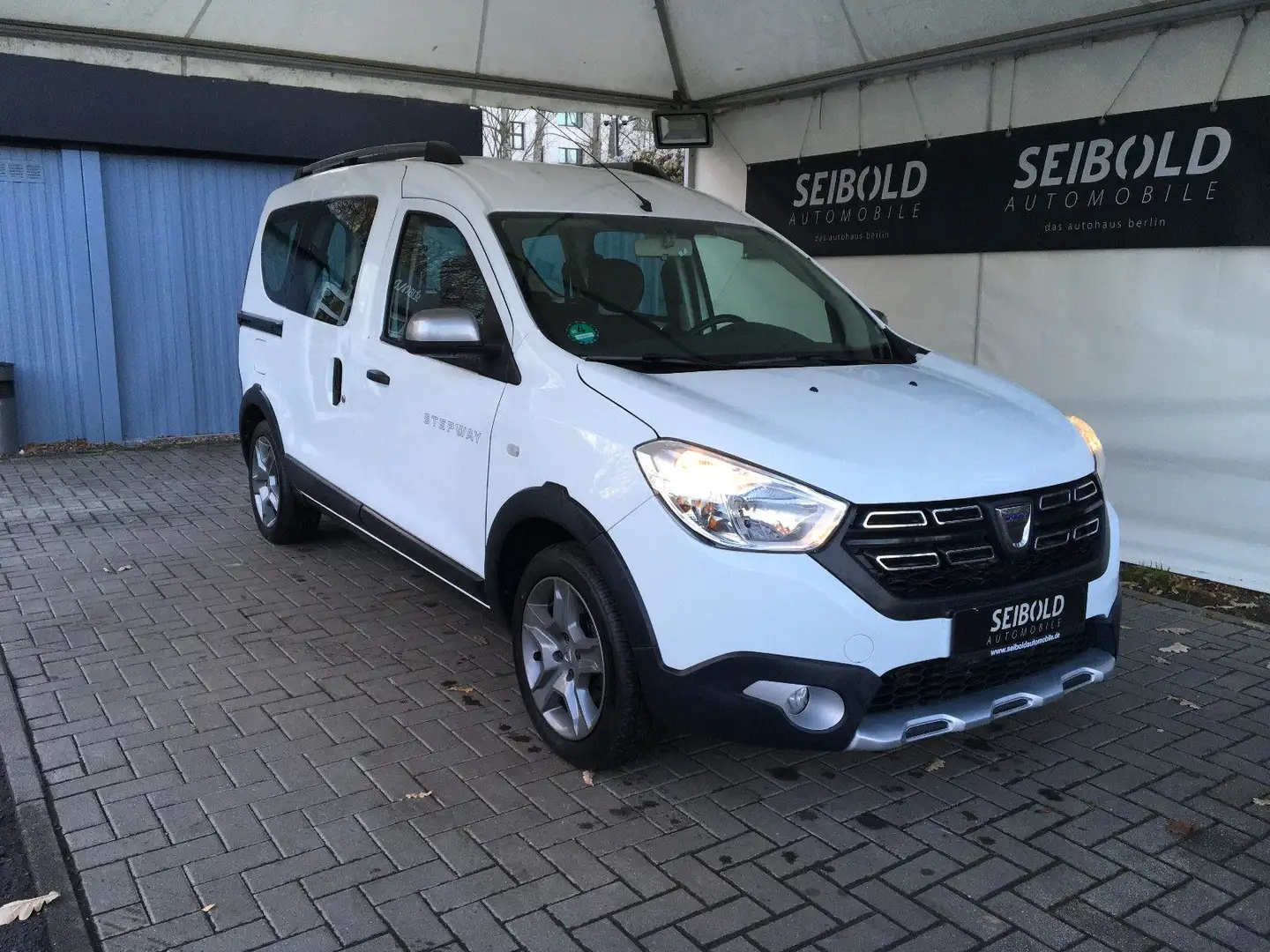 Dacia Dokker 1.3 TCe Comfort/36Tkm/Klima/Tempo/AHK Blanc - 2