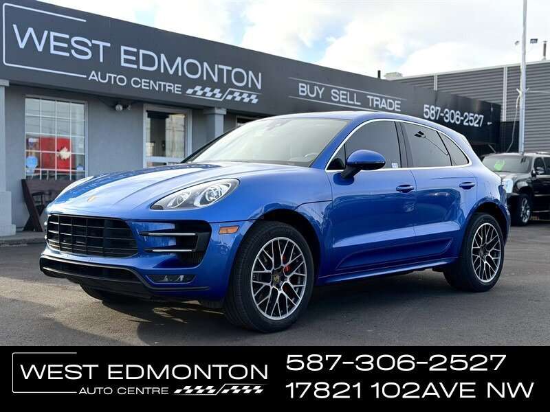 2016 Porsche Macan Turbo *LOW KMS*