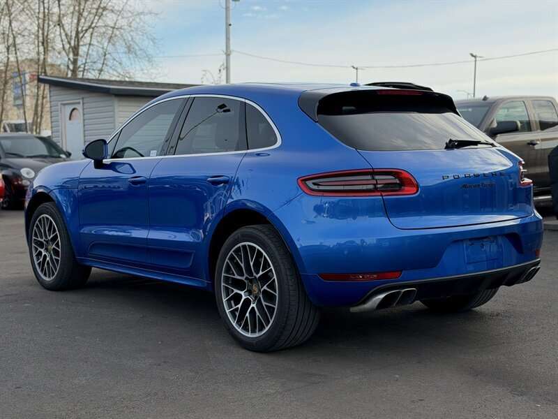 2016 Porsche Macan Turbo *LOW KMS* thumb 6