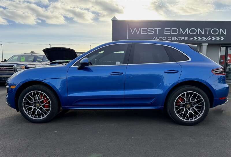 2016 Porsche Macan Turbo *LOW KMS* thumb 7