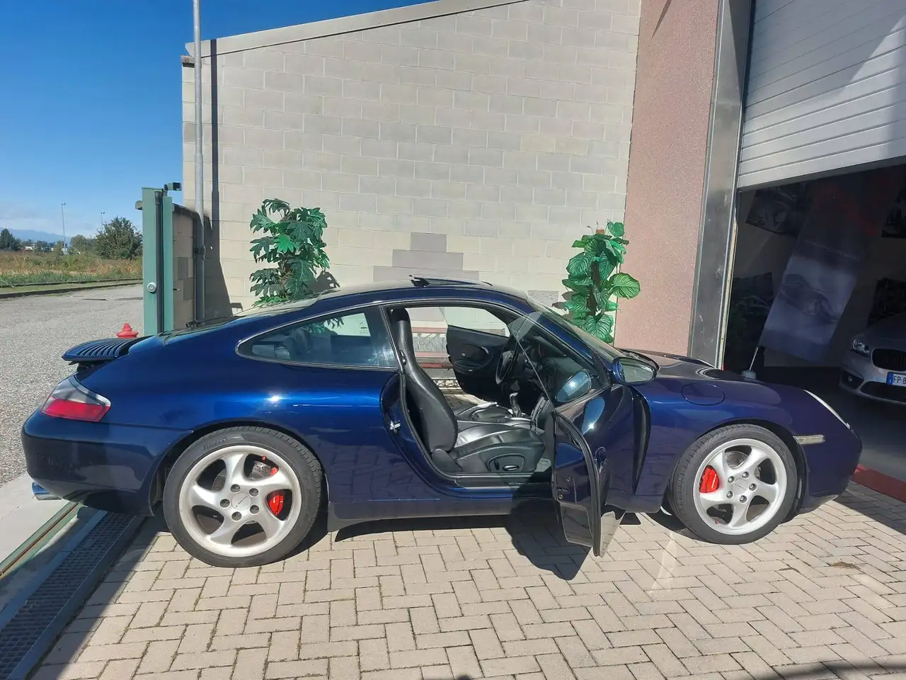 Porsche 996