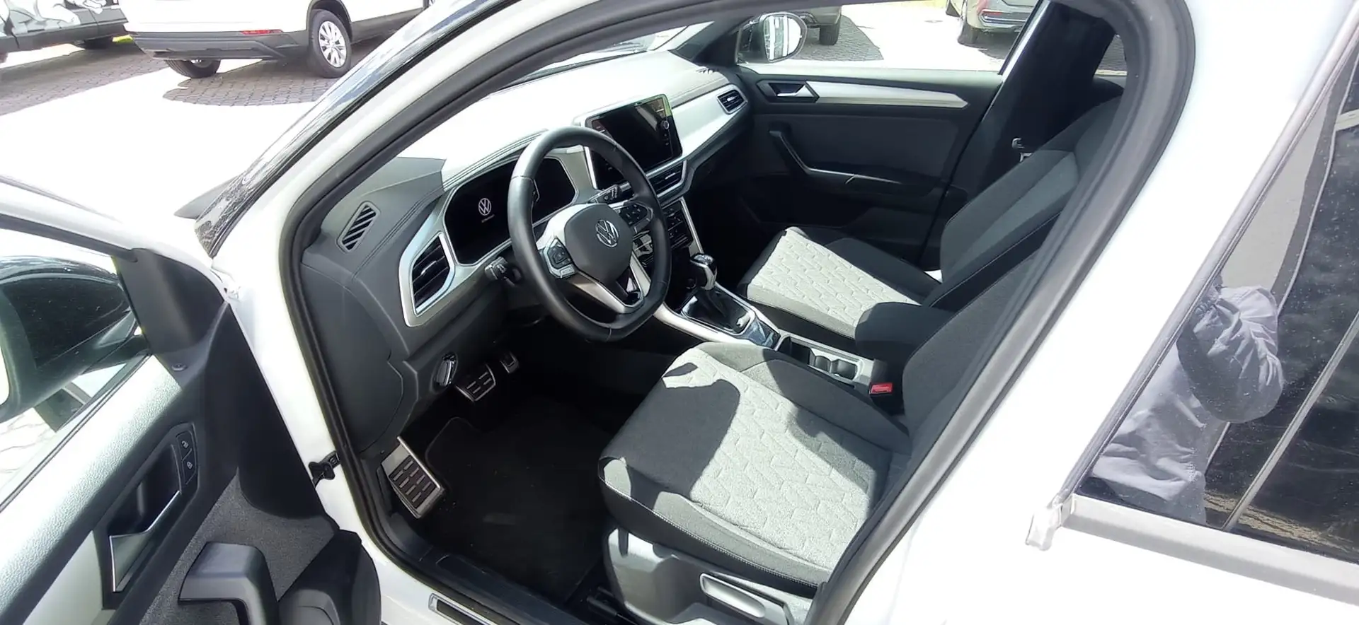 Volkswagen T-Roc Move Weiß - 2