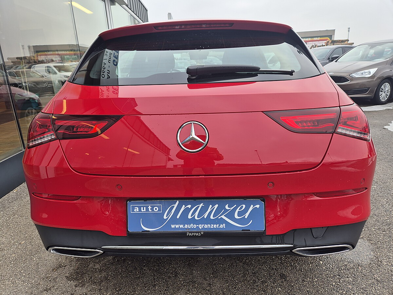 Mercedes-Benz CLA 180 d Shooting Brake — photo 6
