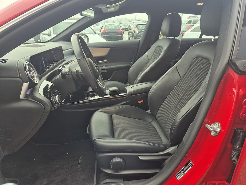 Mercedes-Benz CLA 180 d Shooting Brake — photo 8