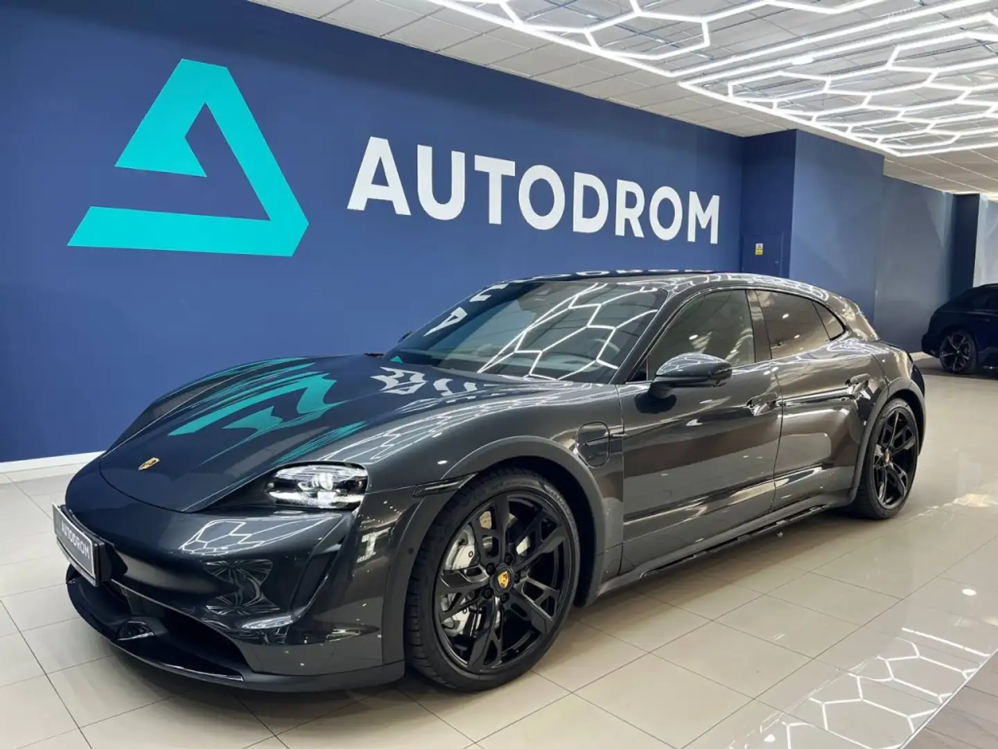 Porsche Taycan Turbo Sport Turismo Gris - 1