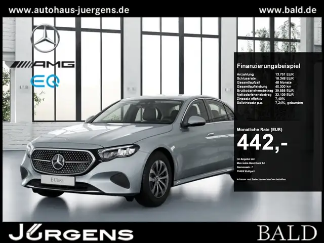 Mercedes-Benz E 200 Avantgarde+Distr+Ambiente+Cam+LED+Navi