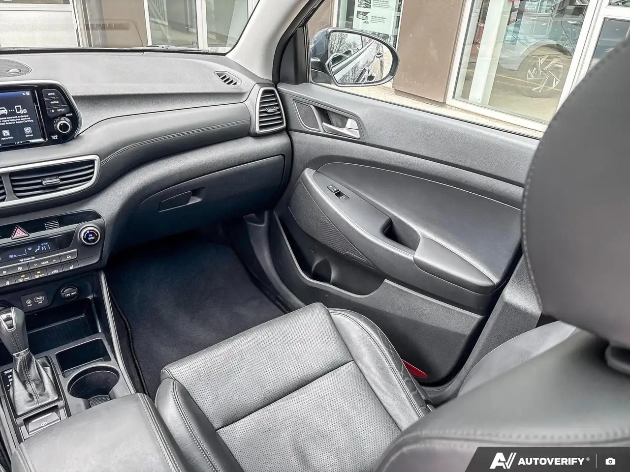 Hyundai TUCSON снимка Hyundai TUCSON