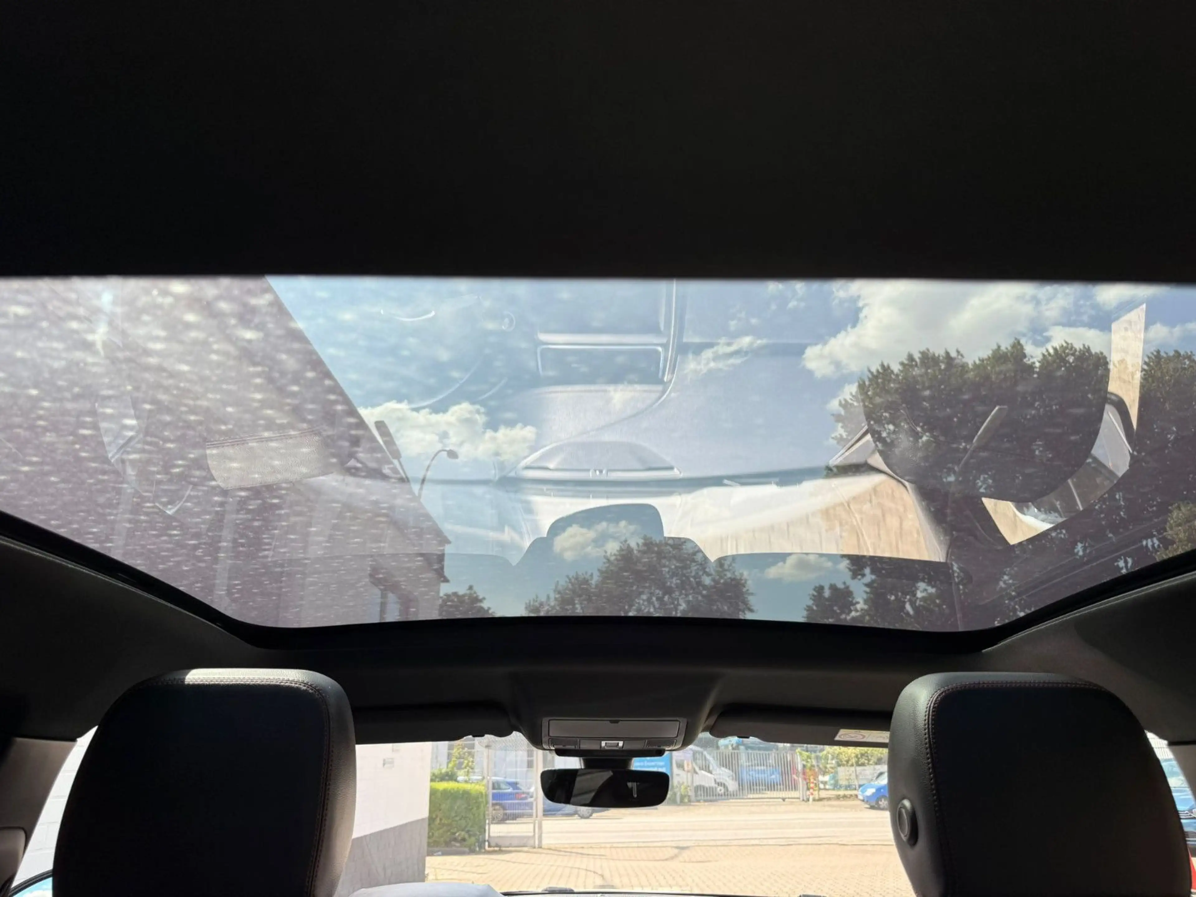 Jaguar E-Pace E-PACE Chequered Flag D180 AWD Aut.*LED*PANO*AHK — photo 13