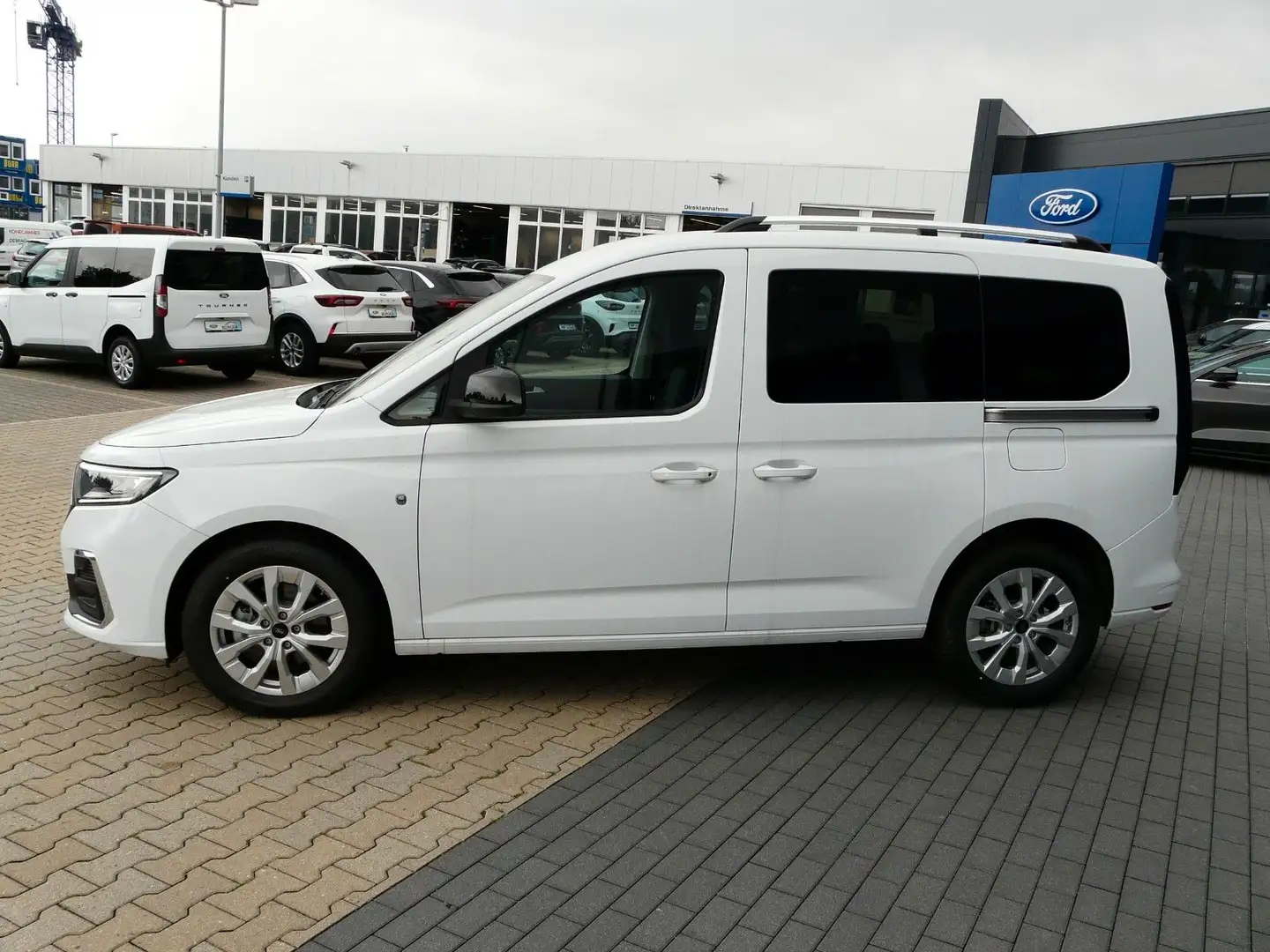 Ford Tourneo Connect Titanium *LED*Kamera*iACC* Weiß - 2