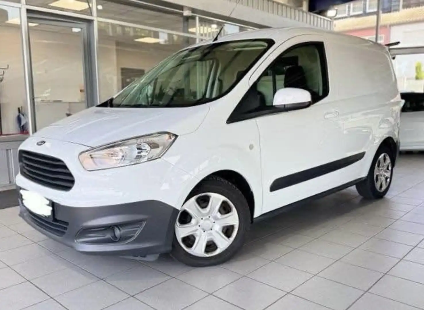 Ford Courier van/minibus - 1