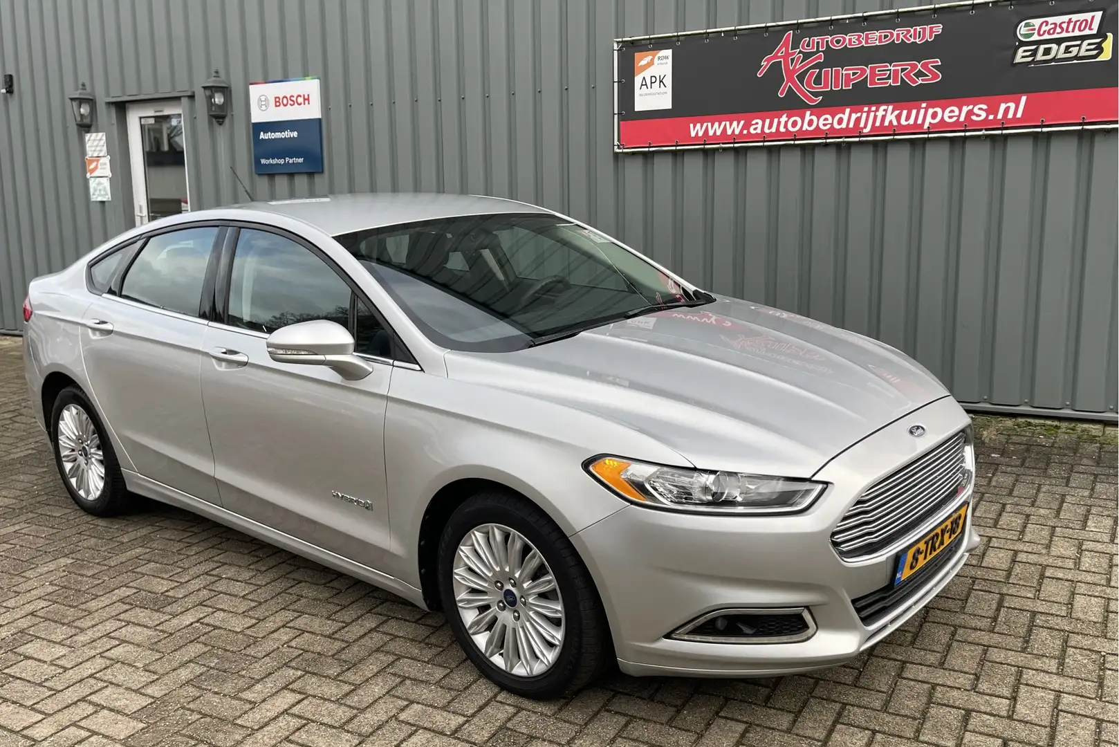 Ford Mondeo 2.0 IVCT HEV Titanium Automaat Clima.Cruise.Lm.vel Grijs - 1