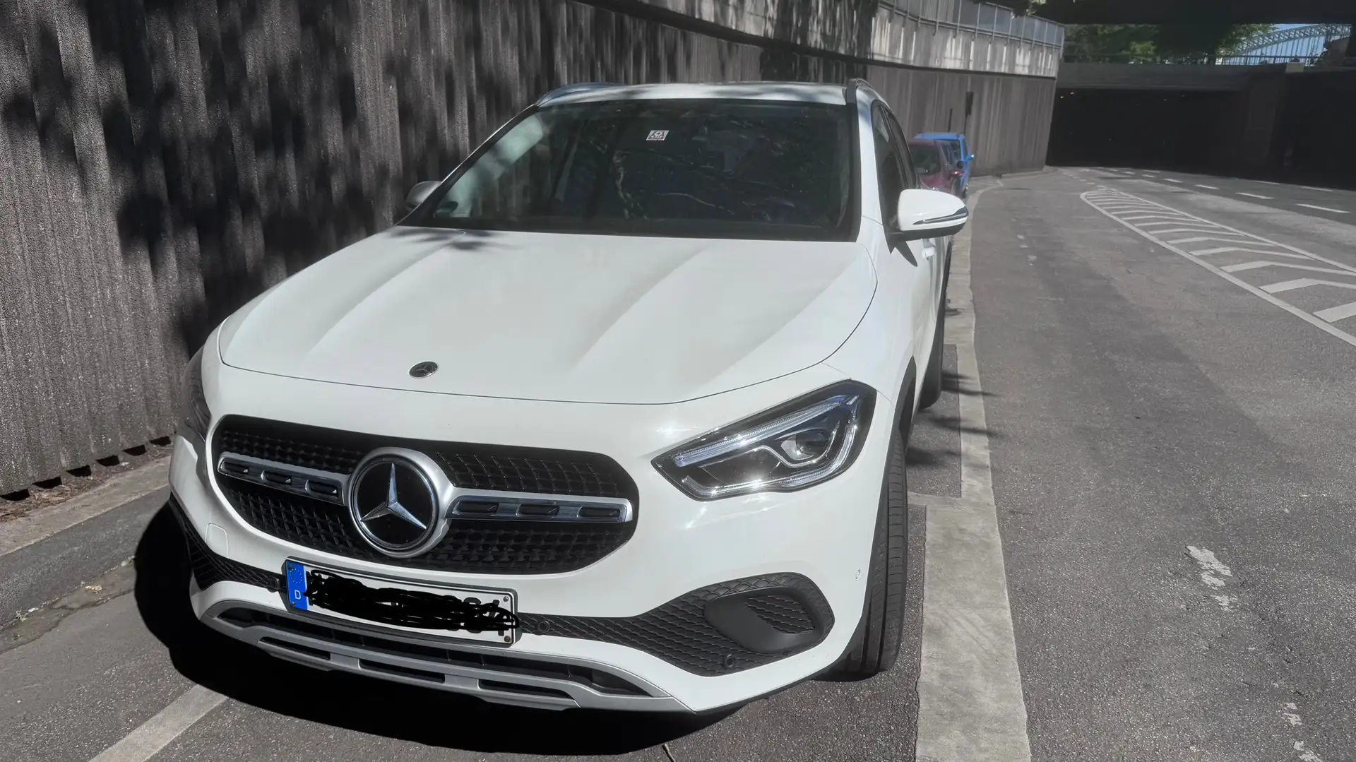 Mercedes-Benz GLA 200 d 8G-DCT Progressive - 1
