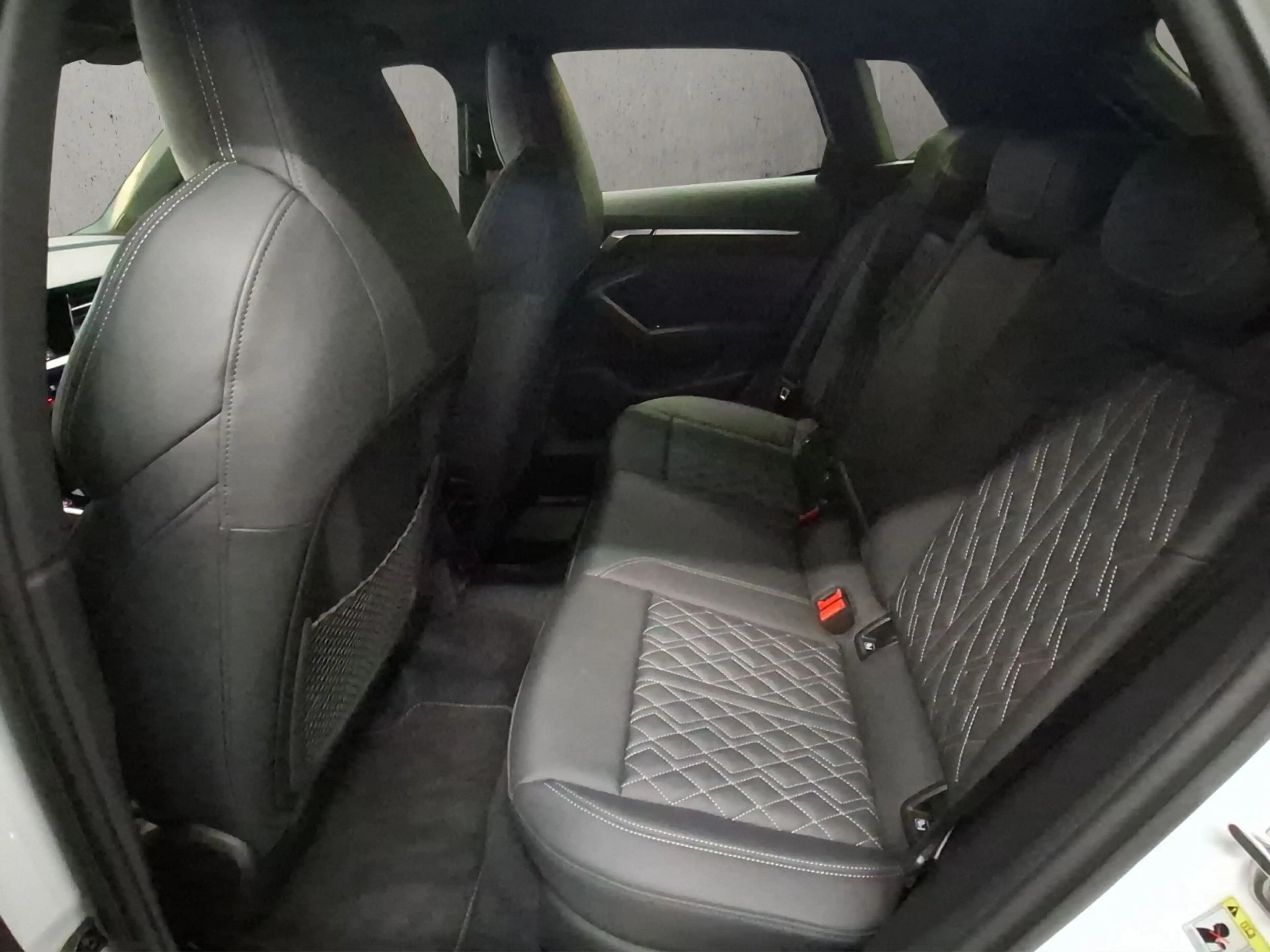 Audi S3 TFSI 228(310) kW(PS) S tronic — photo 13