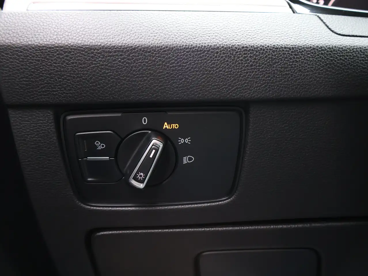 Volkswagen Arteon снимка Volkswagen Arteon