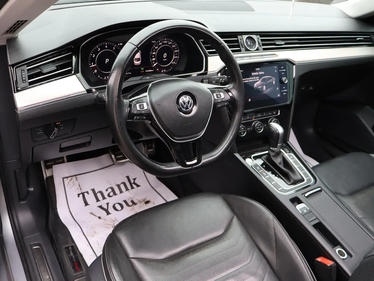 Volkswagen Arteon снимка Volkswagen Arteon