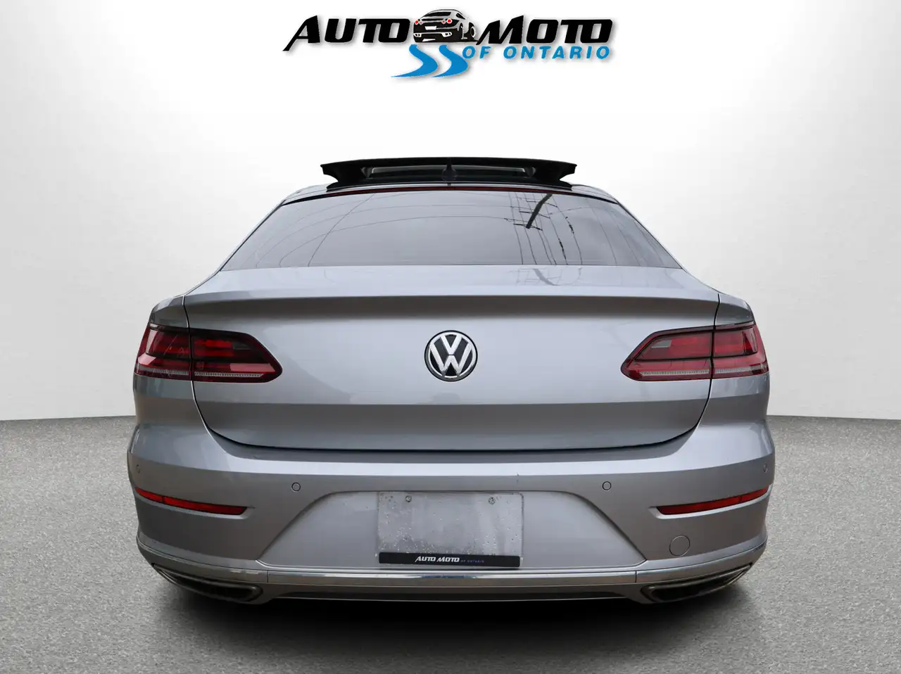 Volkswagen Arteon снимка Volkswagen Arteon