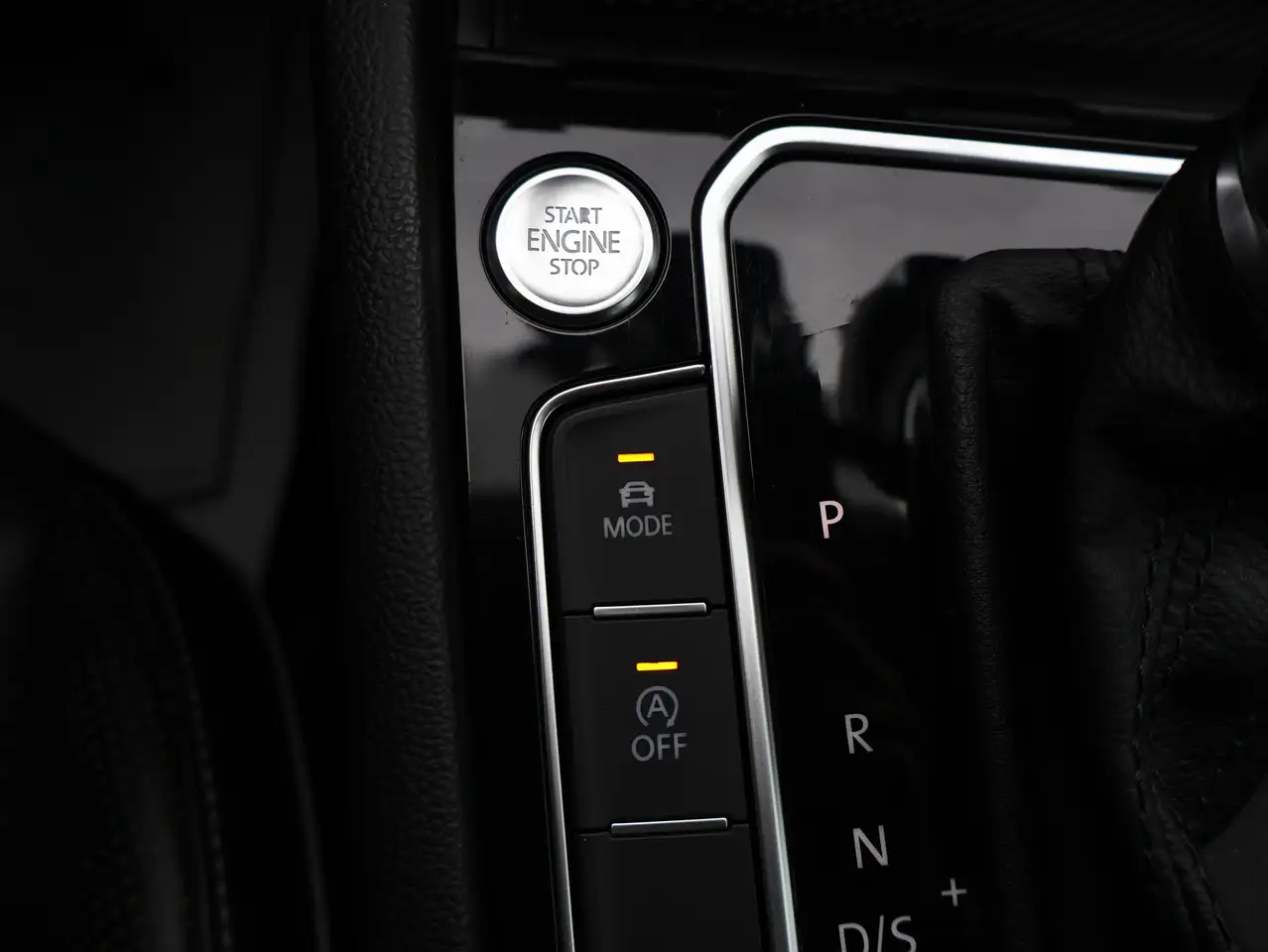 Volkswagen Arteon снимка Volkswagen Arteon